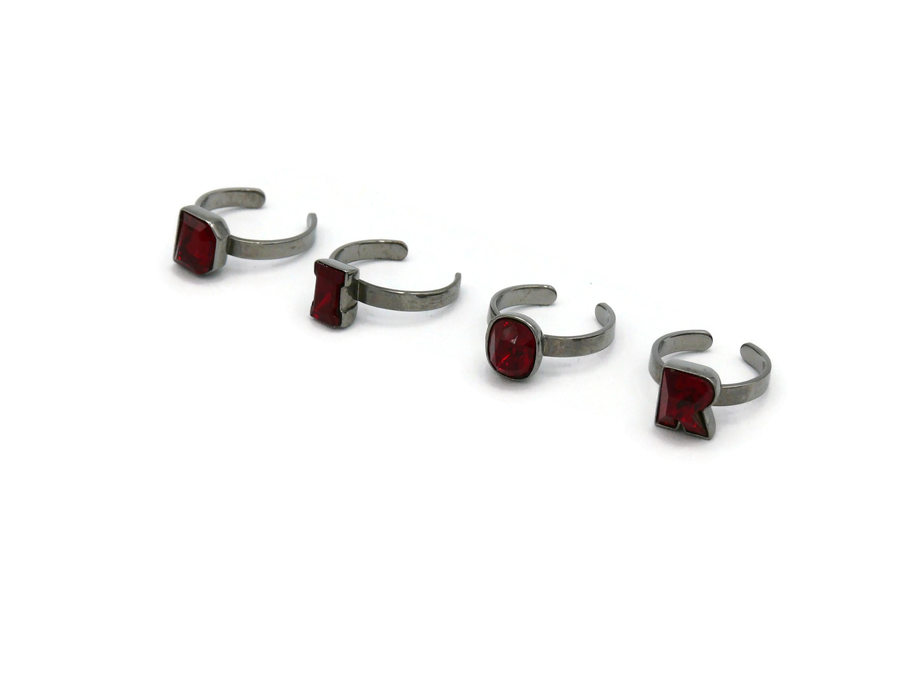 Christian Dior Vintage Ruby Red Dior Letter Ring Set Boxed In Excellent Condition For Sale In Nice, FR