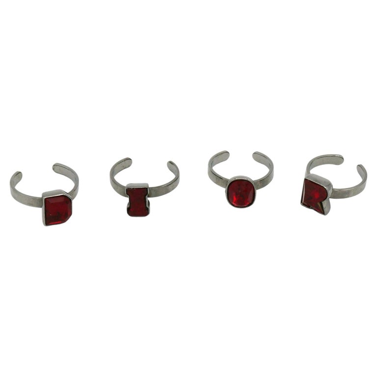 CHRISTIAN DIOR Vintage Ruby Red Dior Letter Ring Set Boxed For