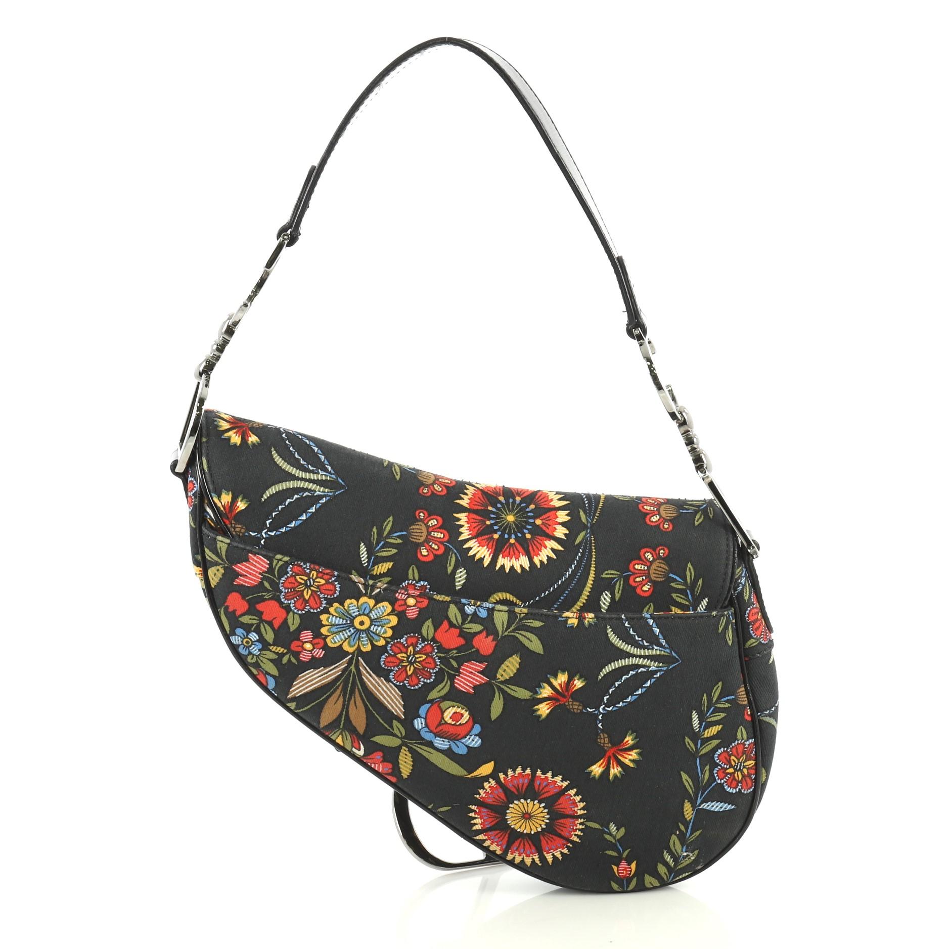 dior russia saddle bag