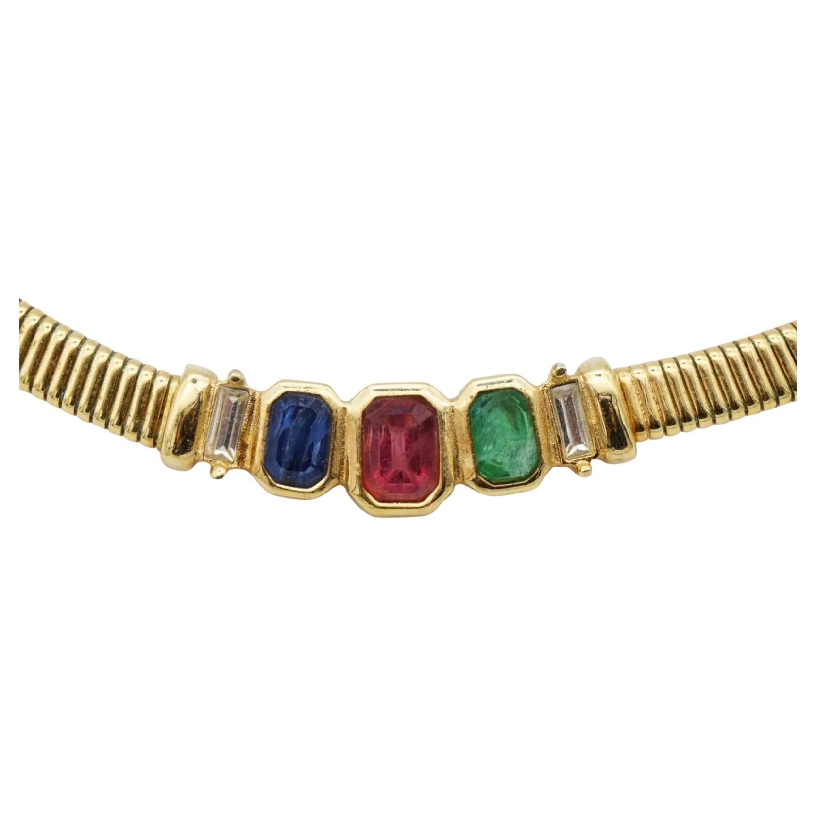 Christian Dior Vintage Sapphire Emerald Ruby Octagon Ribbed Omega Gold Necklace For Sale
