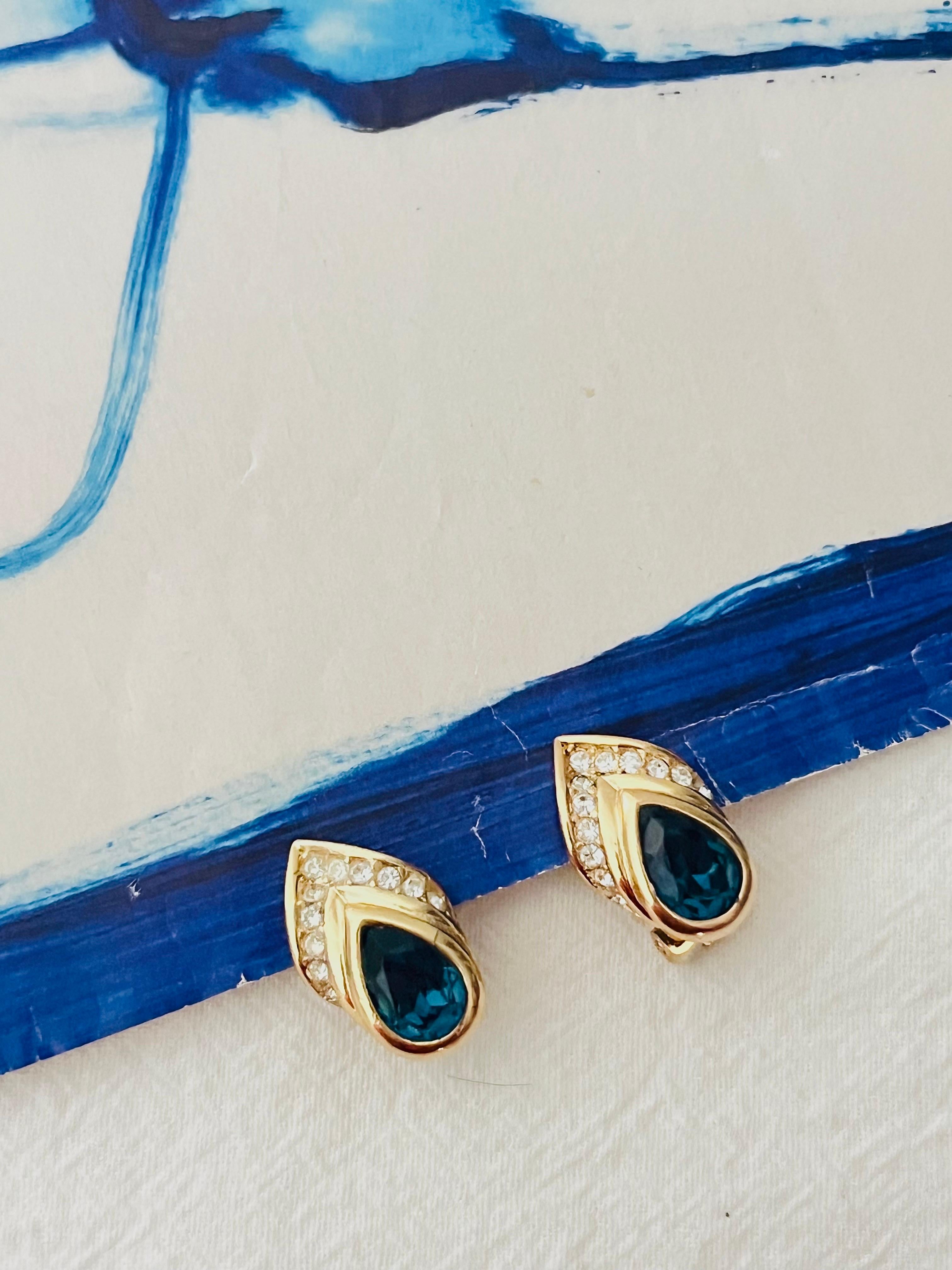 Christian Dior Vintage Sapphire Peacock Feather Crystal Tear Drop Clip Earrings For Sale 1