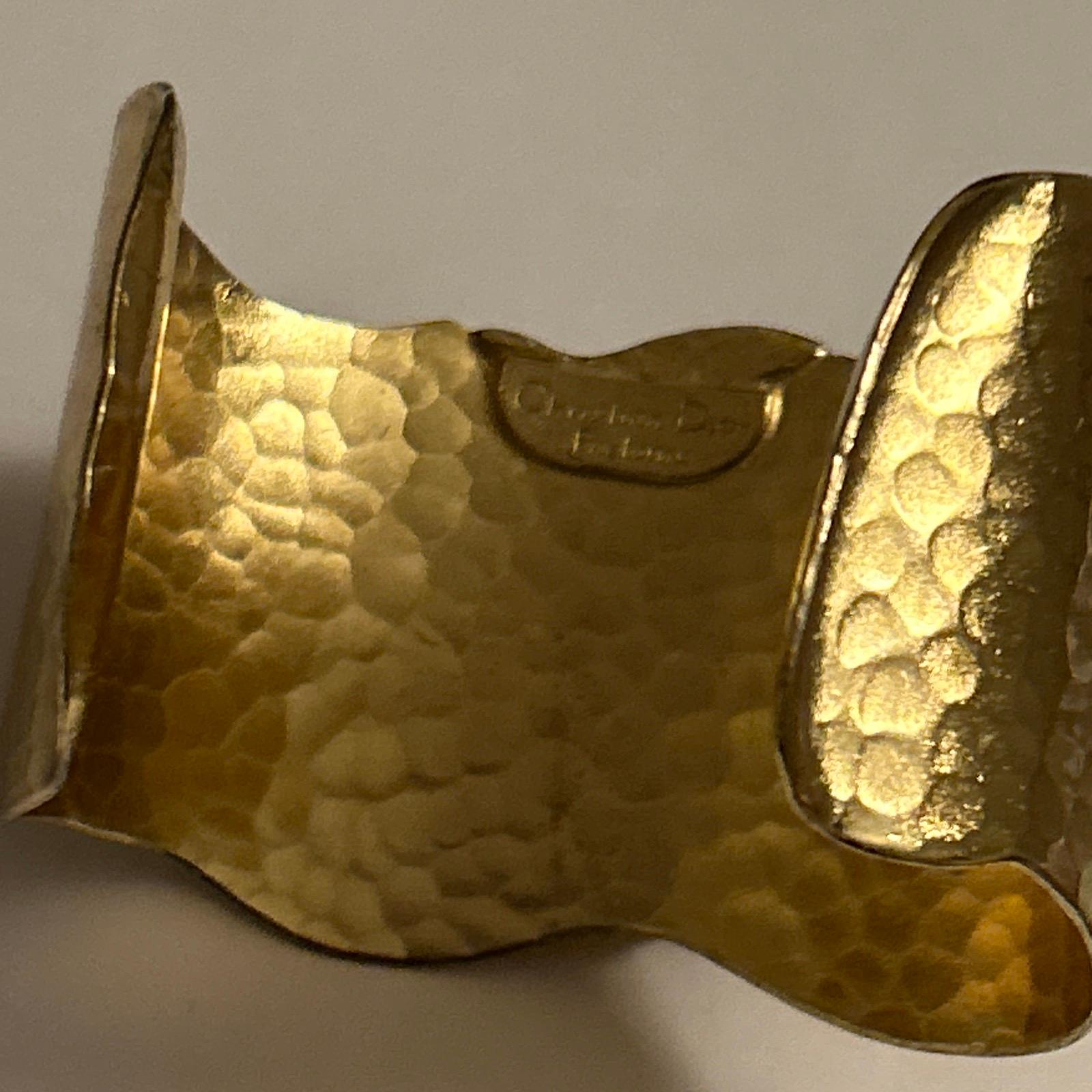 Christian Dior Vintage Shell Bracelet Robert Gossens In Good Condition In Romford, GB