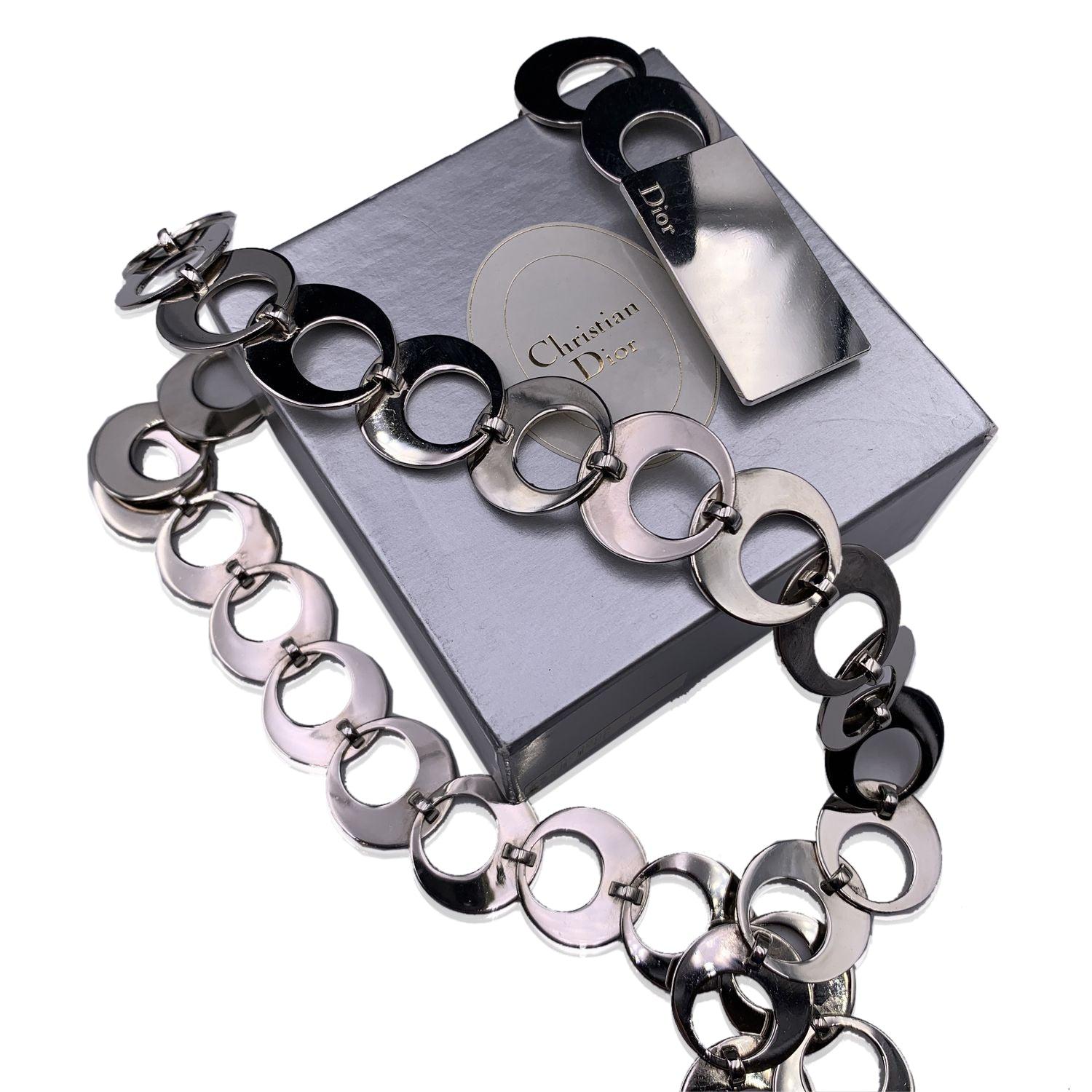 Christian Dior Vintage Silver Metal Chain Belt or Necklace In Excellent Condition For Sale In Rome, Rome
