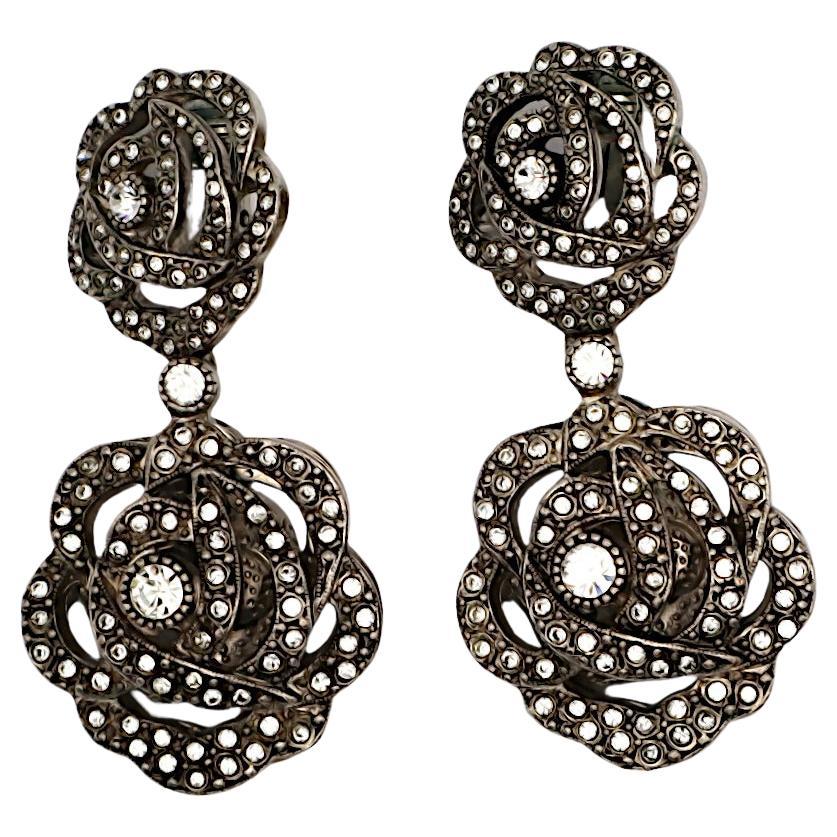 CHRISTIAN DIOR Vintage Silver-Tone Jewelled Roses Dangle Earrings For Sale