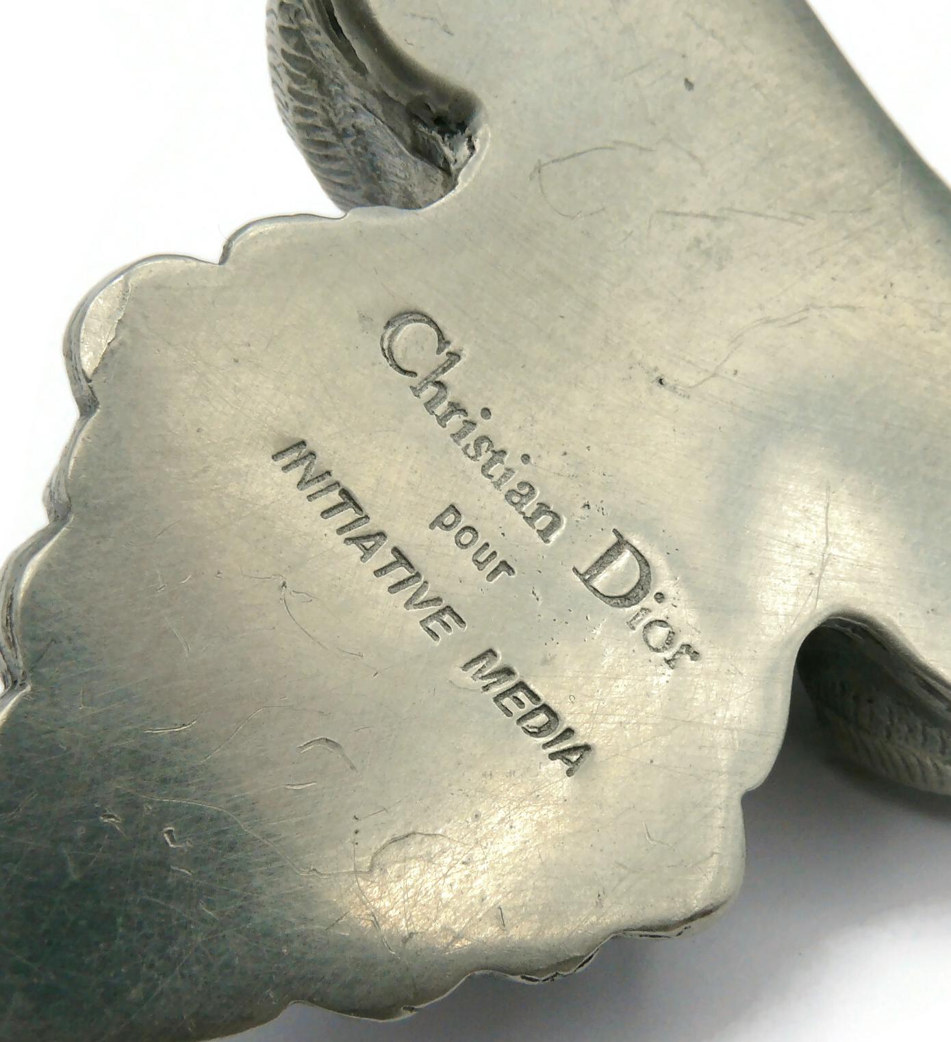 CHRISTIAN DIOR Vintage Silver Tone Ram's Head Paperweight For Sale 4