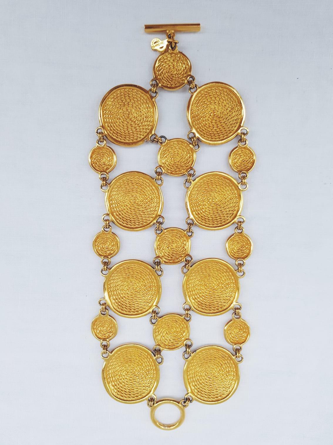 Rare CHRISTIAN DIOR vintage spirale gold cuff For Sale 1