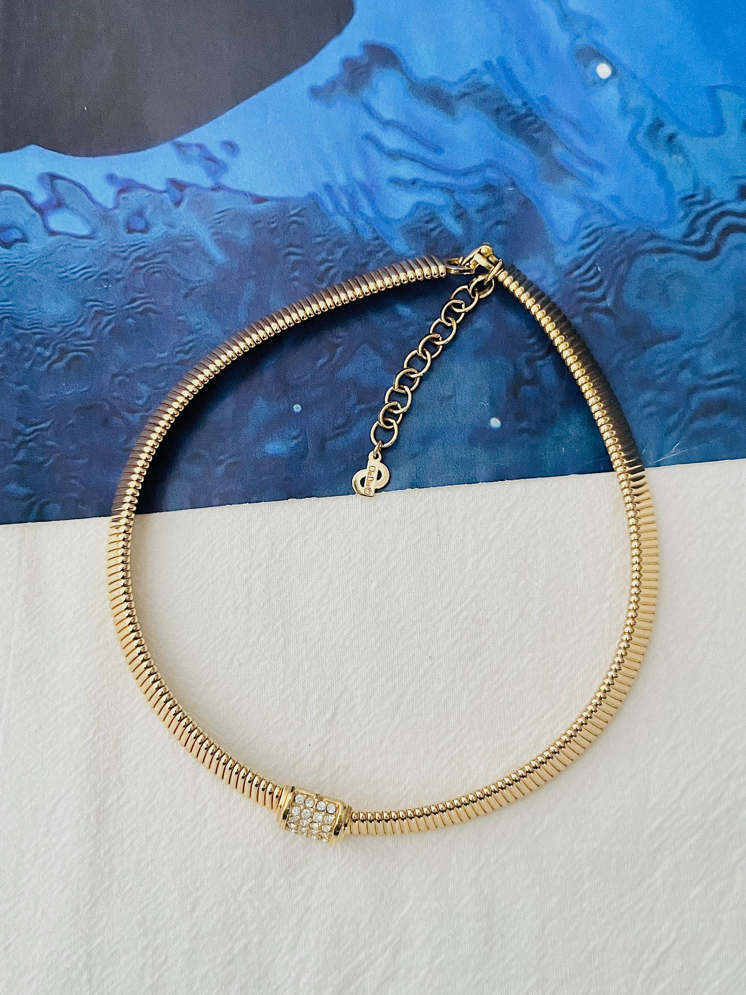 Christian Dior Vintage Square Crystal Pendant Choker Omega Collar Gold Necklace In Excellent Condition In Wokingham, England