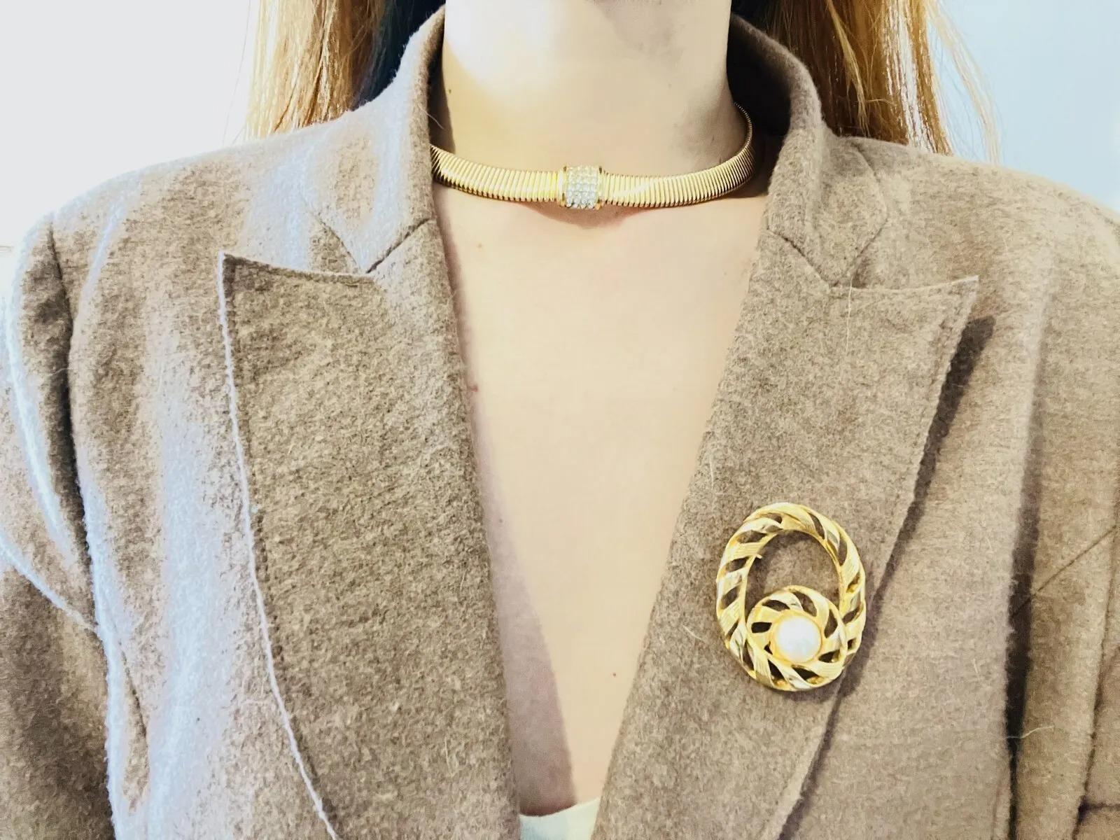Christian Dior Vintage Square Crystal Pendant Choker Omega Collar Gold Necklace 2