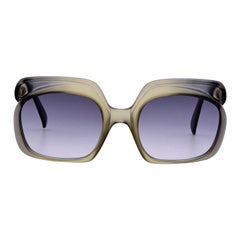 Christian Dior Vintage Sunglasses 2009 571 Blue Lens 52/22 135mm Christian Dior Vintage Sunglasses 2009 571 Blue Lens 52/22 135mm