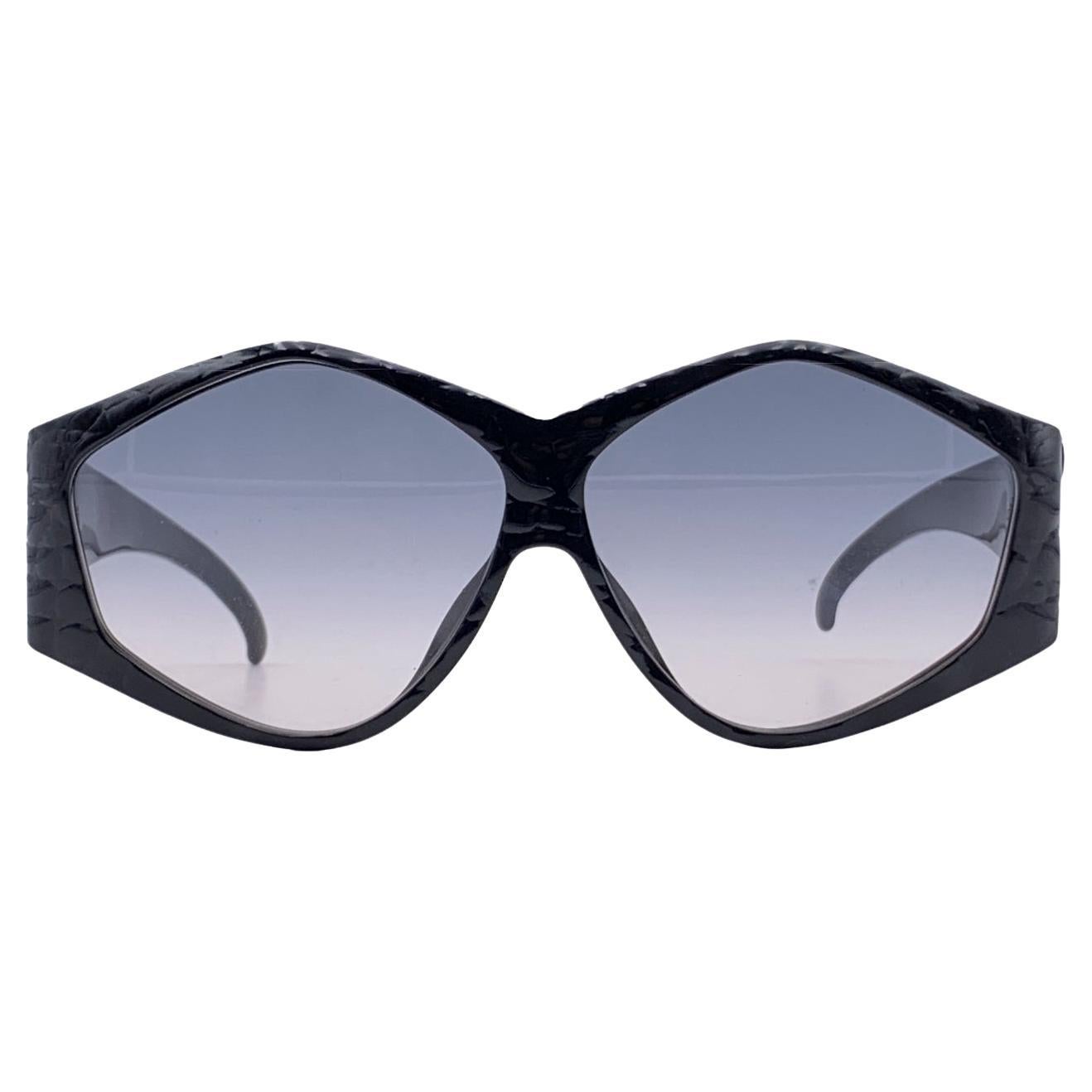 Christian Dior Vintage Sunglasses 2230 90 Black Optyl 64-10 130 mm For Sale
