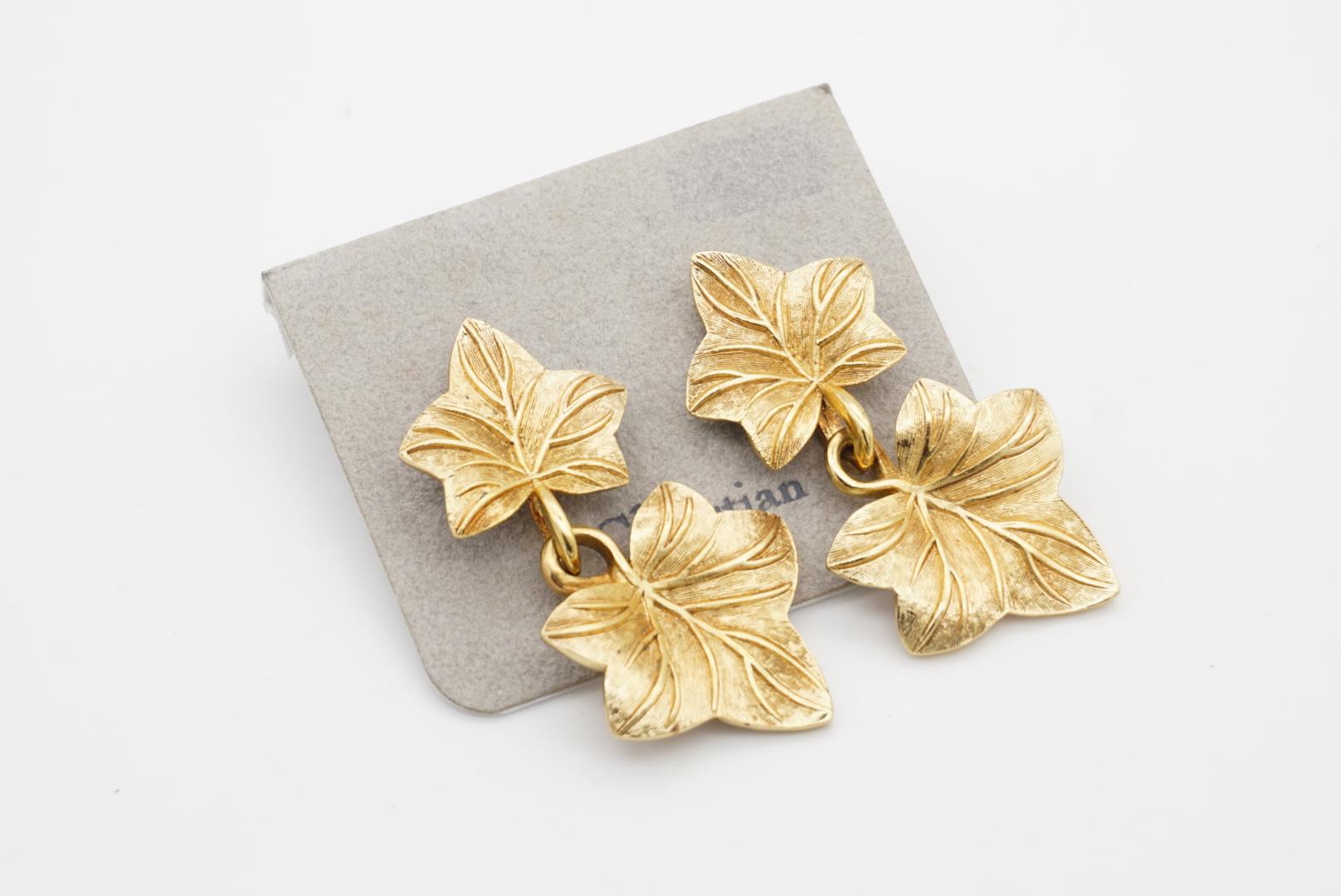 Christian Dior Vintage Textured Double Maple Leaf Drop Gold Pierced Earrings For Sale 2