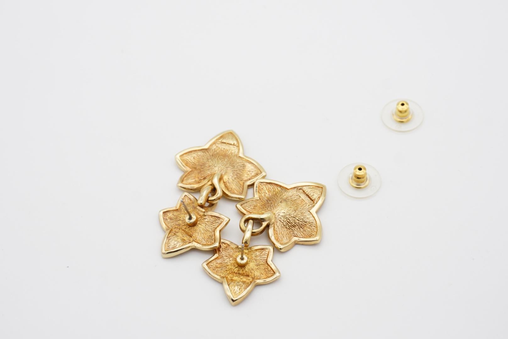 Christian Dior Vintage Textured Double Maple Leaf Drop Gold Pierced Earrings 3