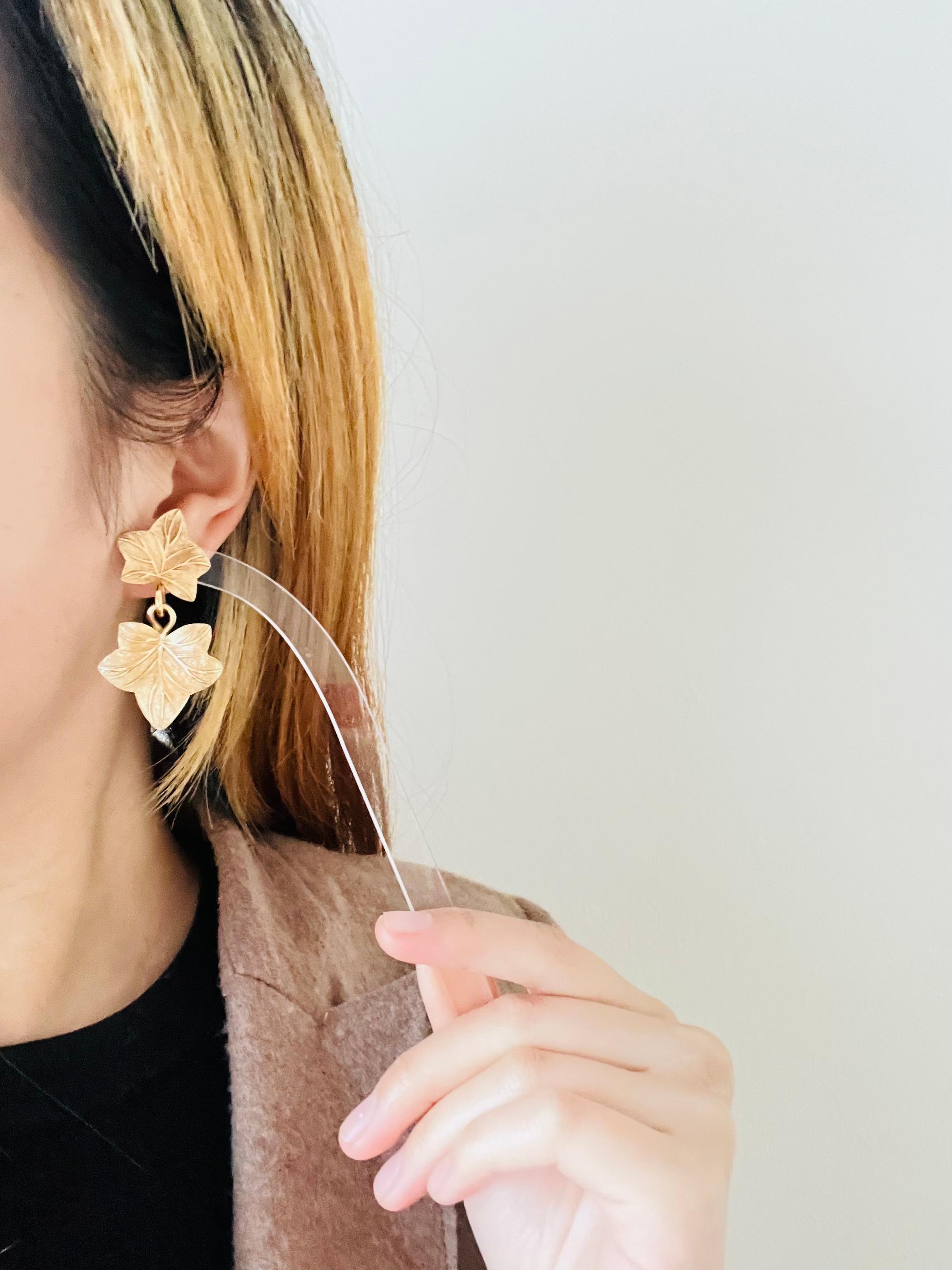 Christian Dior Vintage Textured Double Maple Leaf Drop Gold Pierced Earrings 3