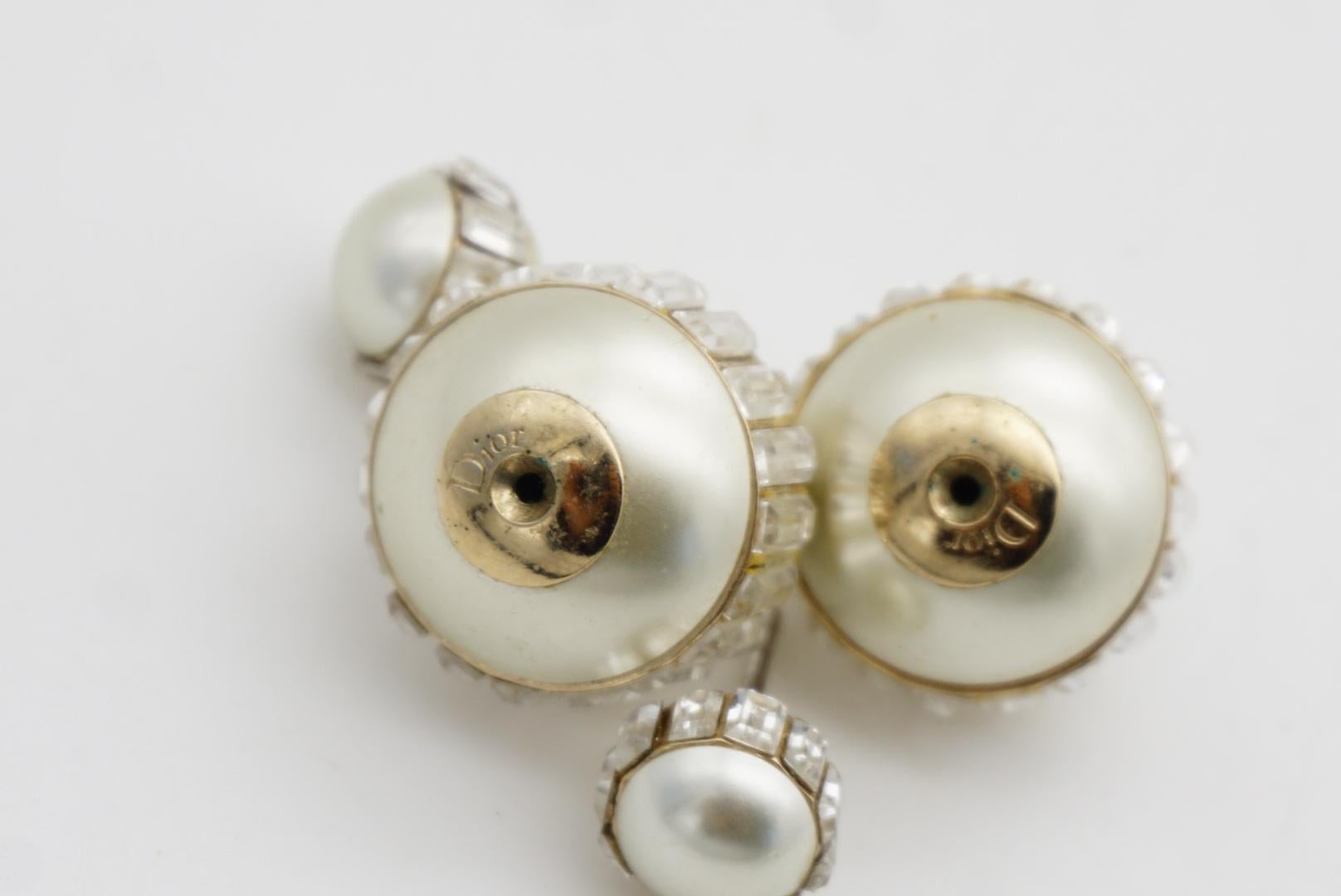 Christian Dior Vintage Tribal Tribale Pendientes con bola de cristal y perlas blancas en venta 8
