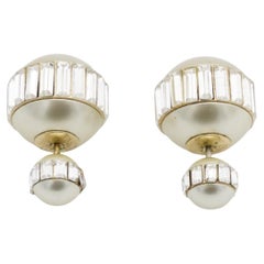 Christian Dior Vintage Tribal Tribale Boucles d'oreilles boules de cristal perles blanches Pierced Earrings