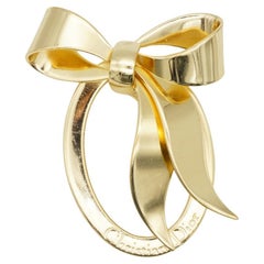 Christian Dior Vintage Unisex Gold Knot Bow Ribbon Insignia Statement Brooch
