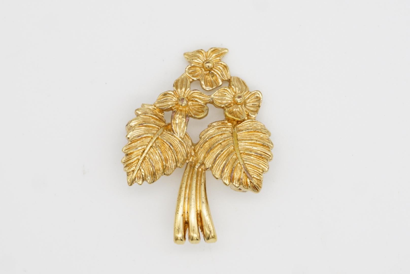 Christian Dior Vintage Vivid Cluster Flower Large Leaf Bouquet Spilla in oro 3