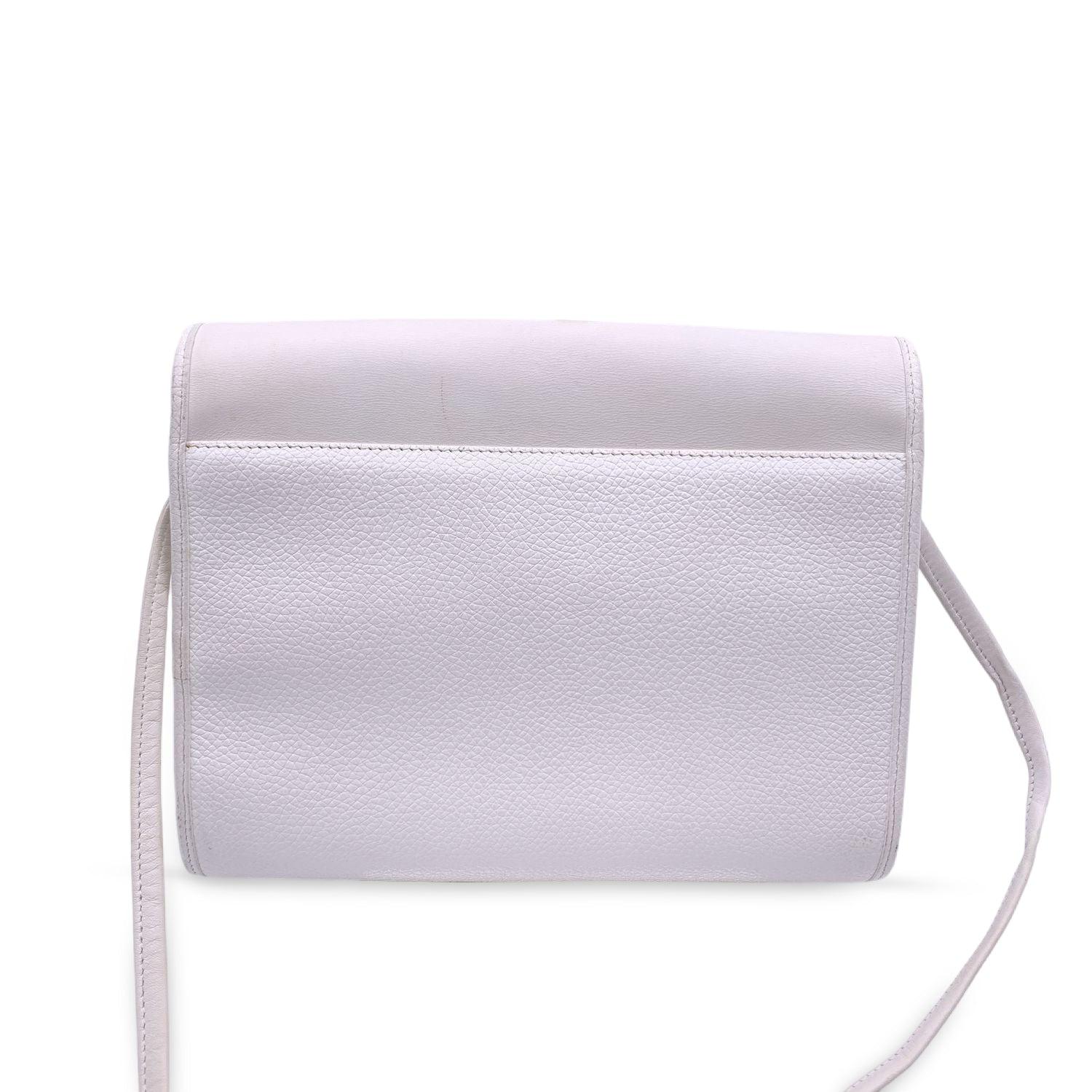 Christian Dior Vintage White Leather Crossbody Messenger Bag In Excellent Condition For Sale In Rome, Rome