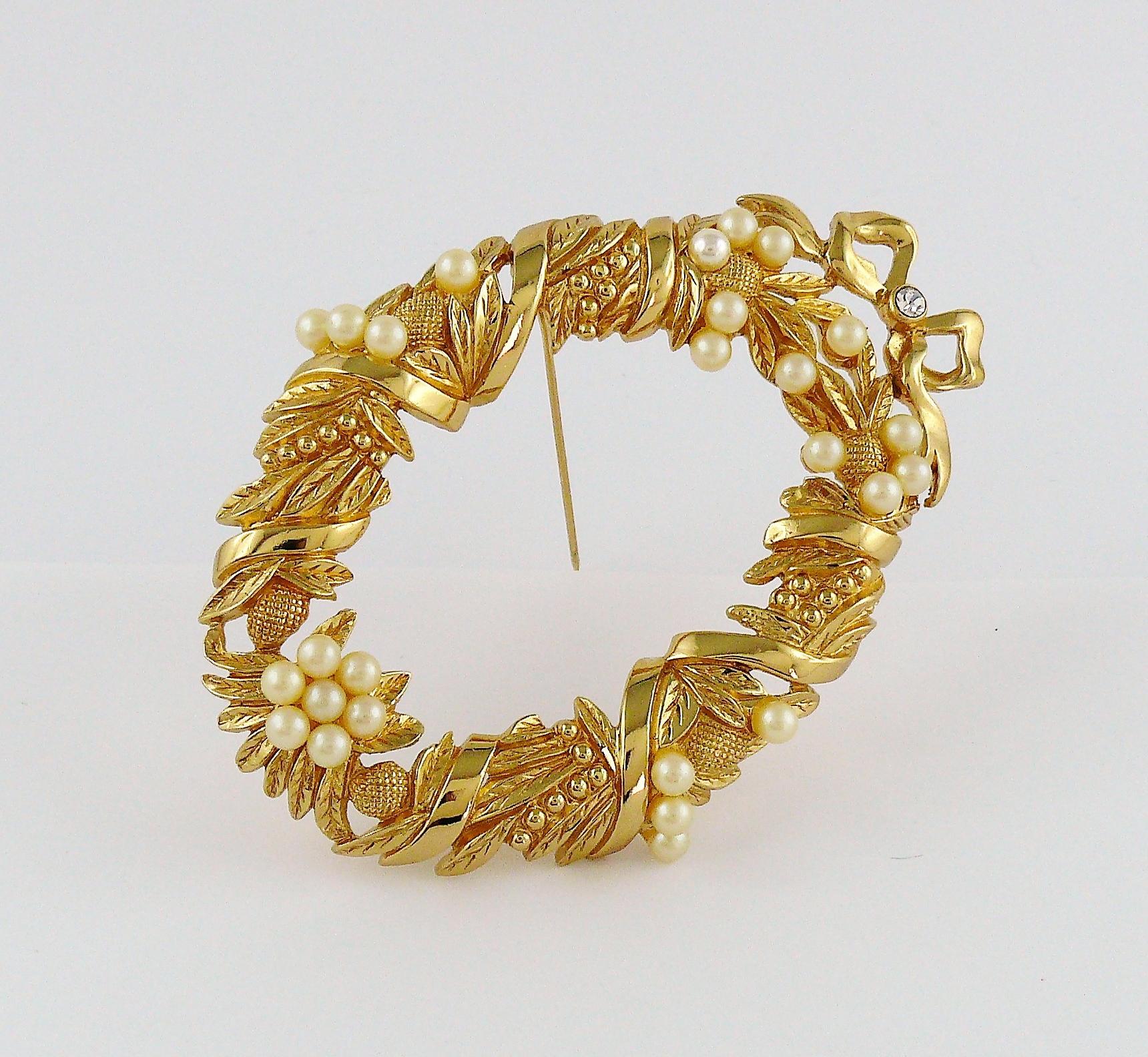 vintage dior brooch