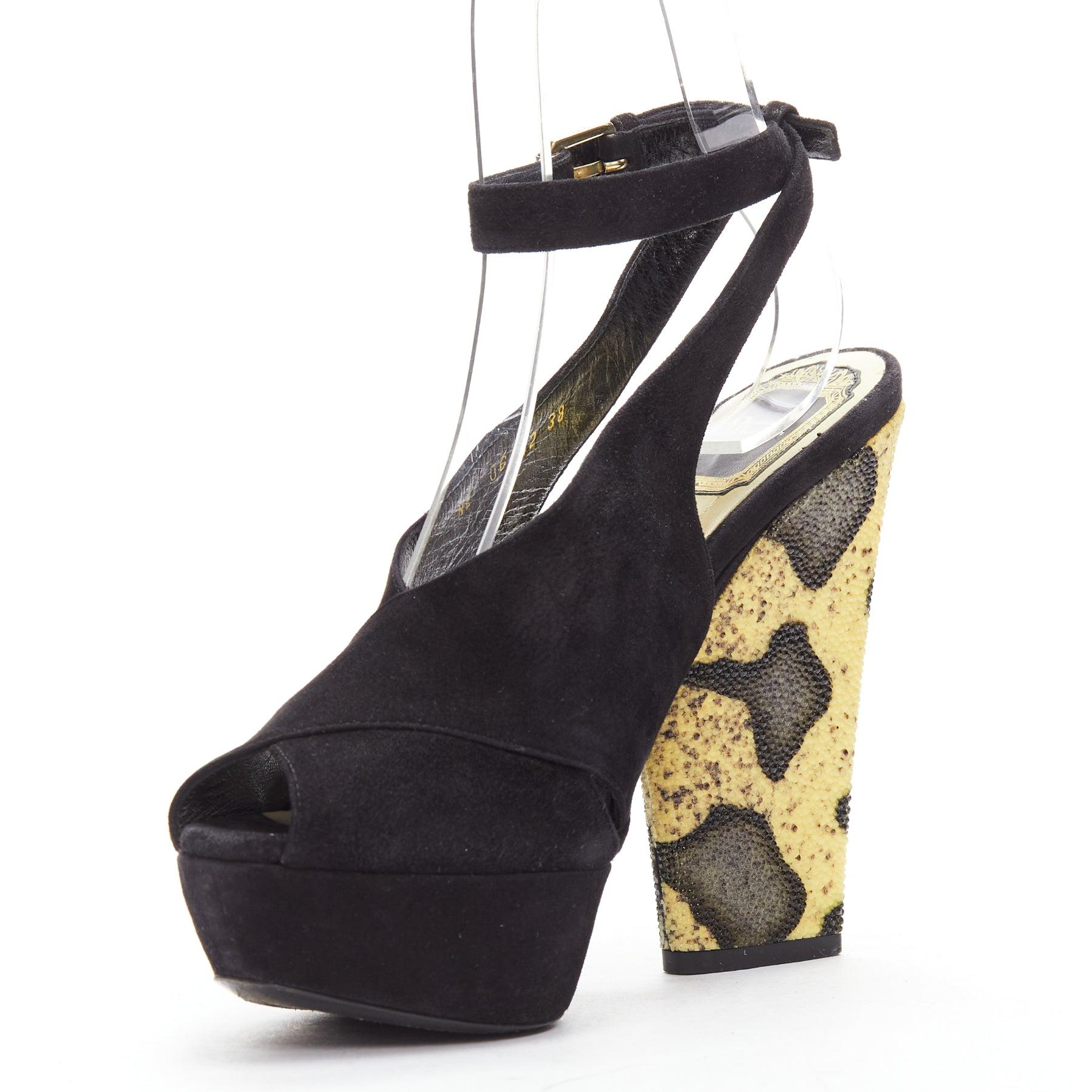 CHRISTIAN DIOR Vintage yellow scaled leather black suede platforms EU38 In Good Condition For Sale In Hong Kong, NT