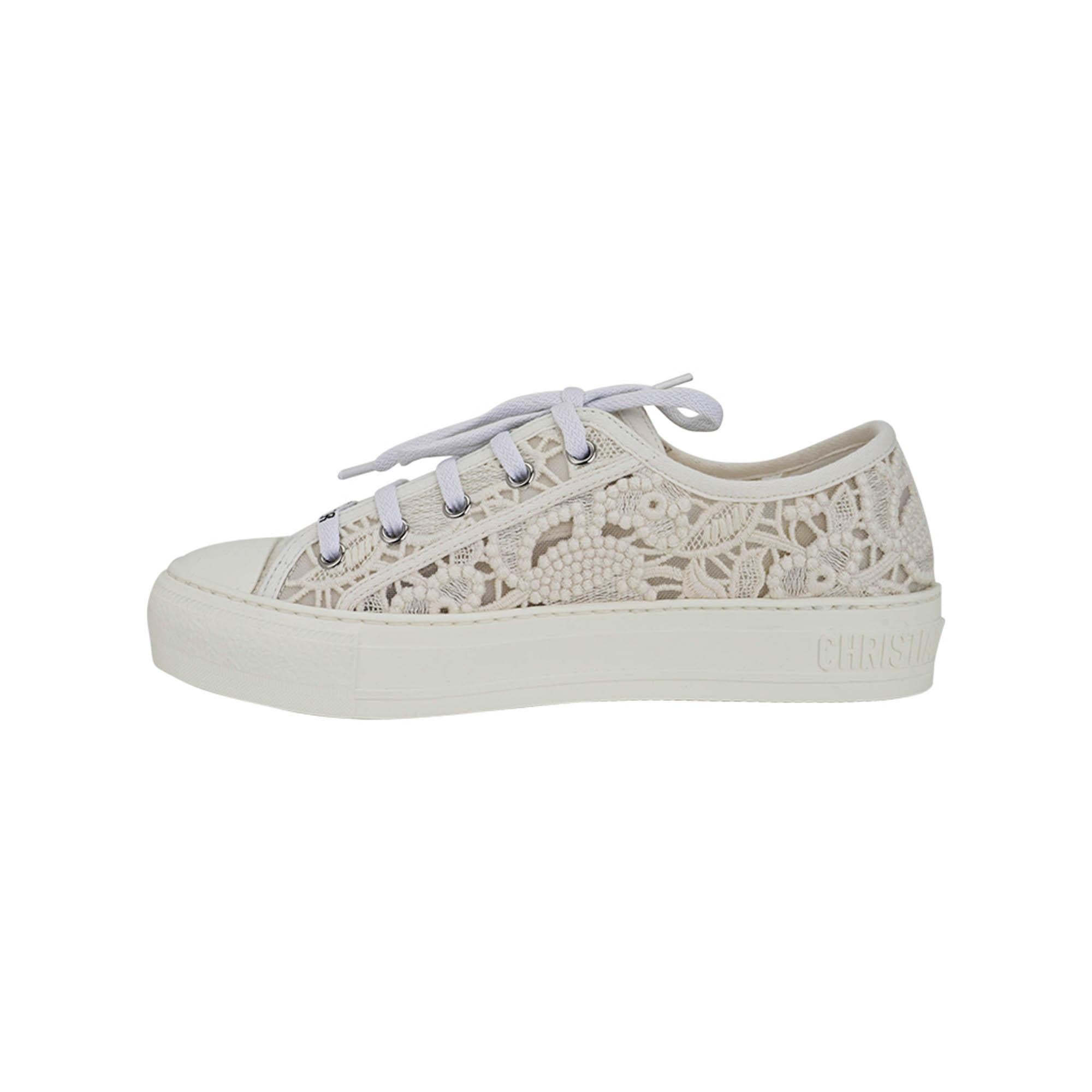 Christian Dior Walk'n Dior Macrame Ivory Sneaker 37 In New Condition For Sale In Miami, FL