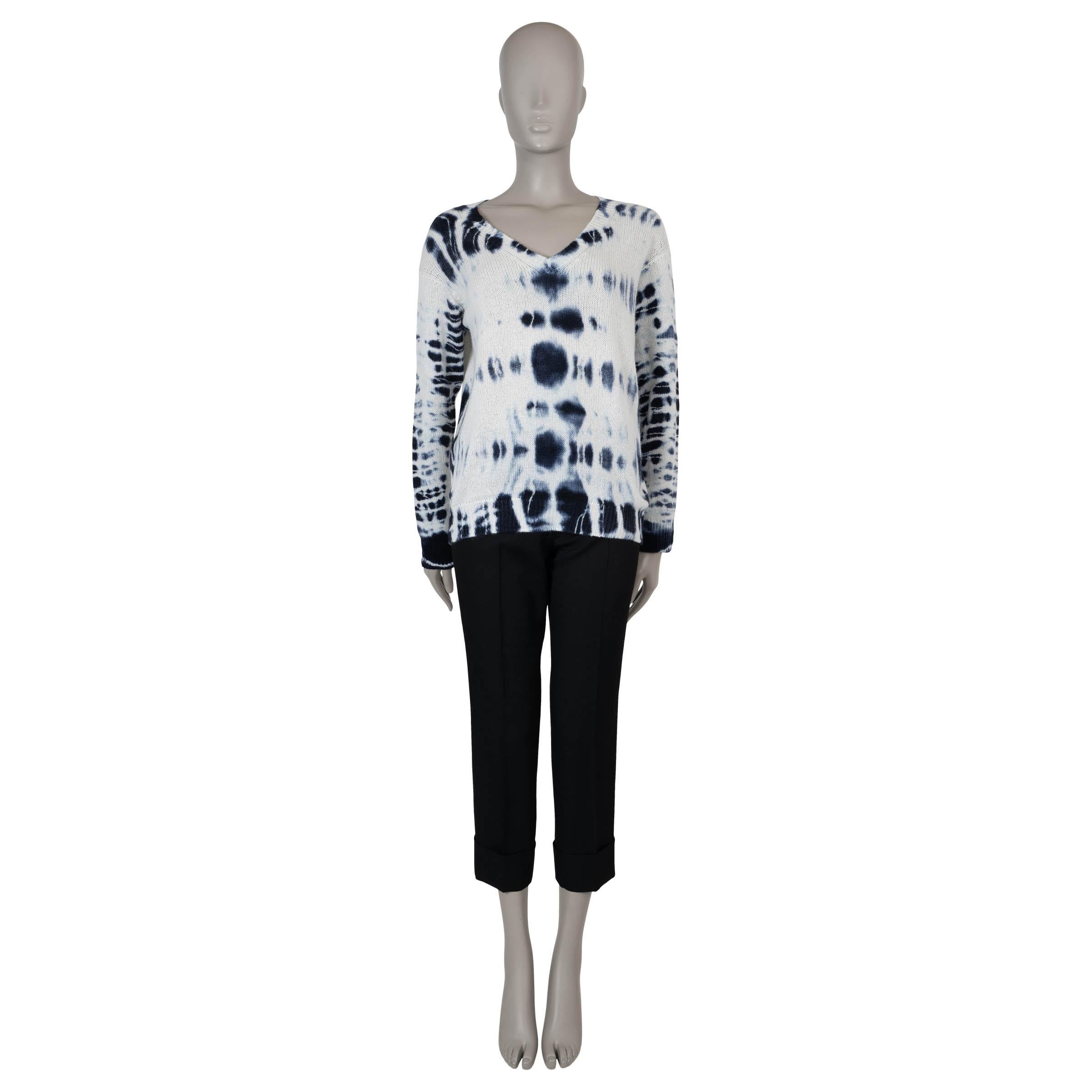 Women's CHRISTIAN DIOR white & blue cashmere 2020 TIE-DYE Sweater 36 XS For Sale