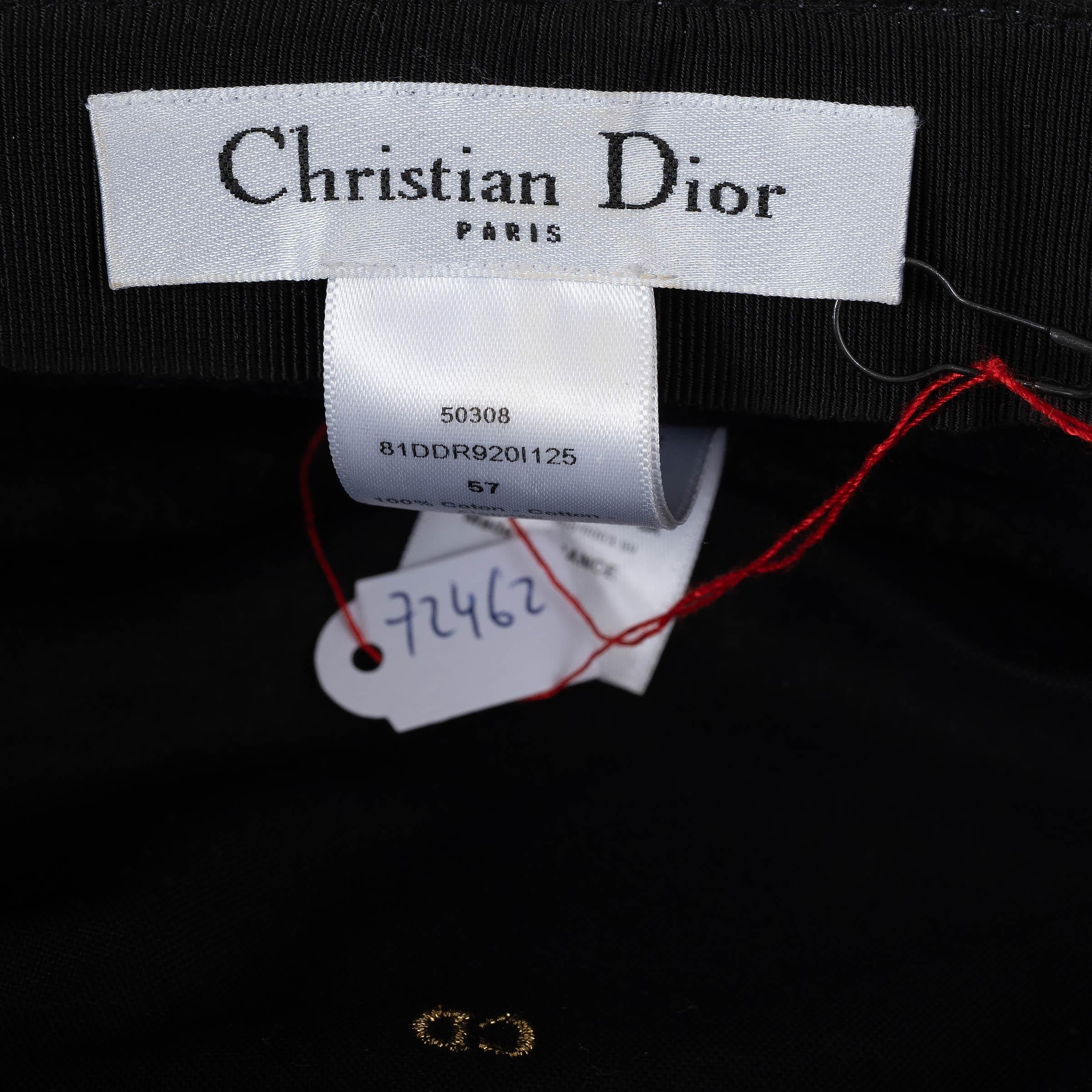 Christian Dior cotone bianco 2018 DAYDREAM WORDS CAP 57 in vendita 2