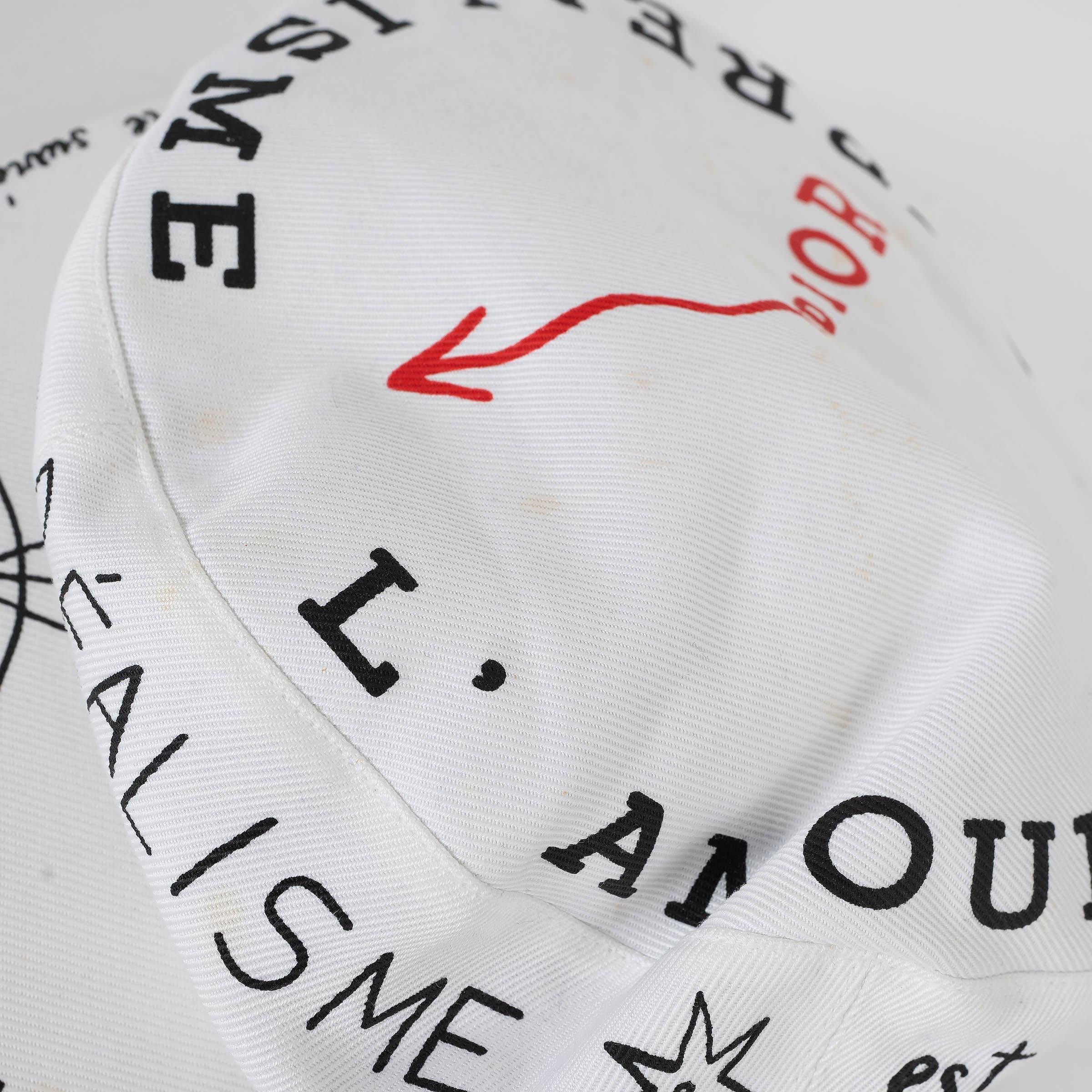 Christian Dior cotone bianco 2018 DAYDREAM WORDS CAP 57 in vendita 3