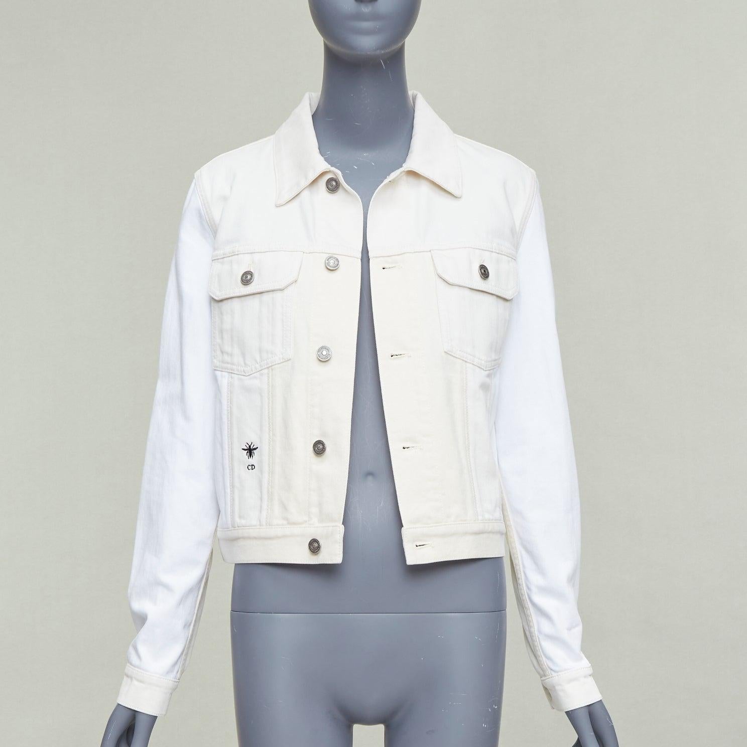 Gray CHRISTIAN DIOR white denim CD bee logo trucker cropped jacket FR40 L For Sale