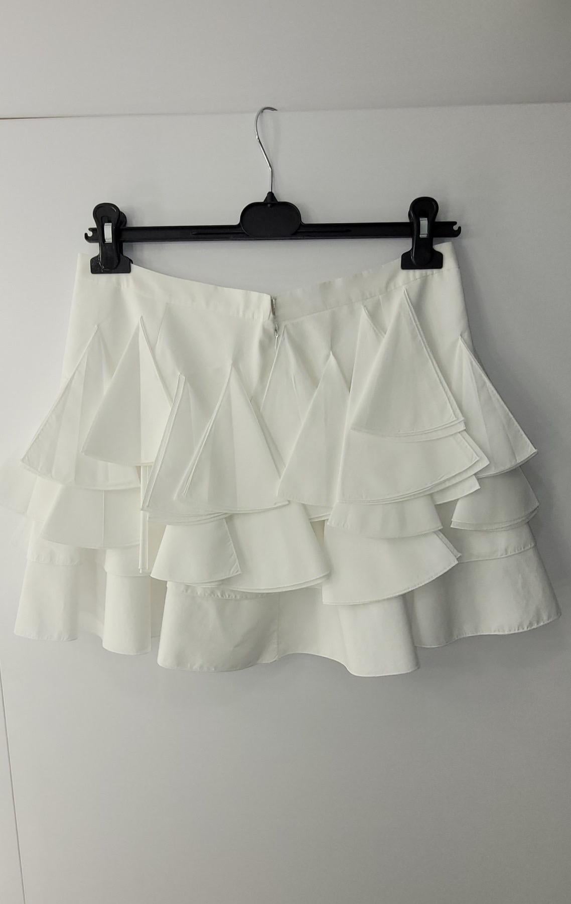 Christian Dior White Flare Ruffle Mini Skirt Size In Good Condition In Krakow, PL
