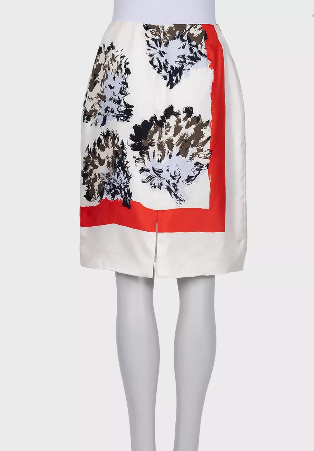 Gris Jupe en soie à fleurs Christian Dior White - Taille 38 en vente