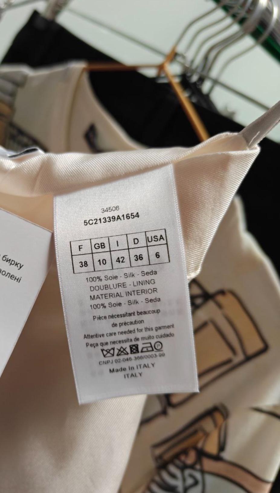 Jupe en soie à fleurs Christian Dior White - Taille 38 Bon état - En vente à Krakow, PL