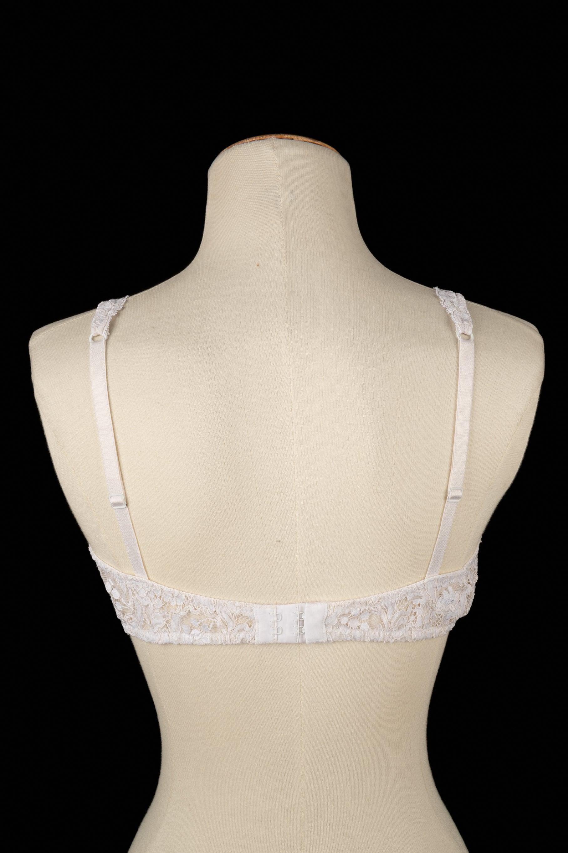 Christian Dior White Lace Lingerie In Excellent Condition For Sale In SAINT-OUEN-SUR-SEINE, FR