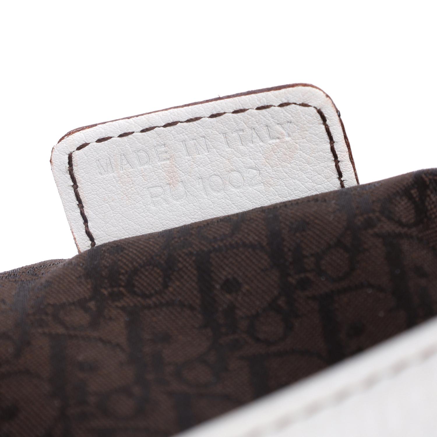 Christian Dior White Leather Saddle Messenger Crossbody Bag For Sale 10