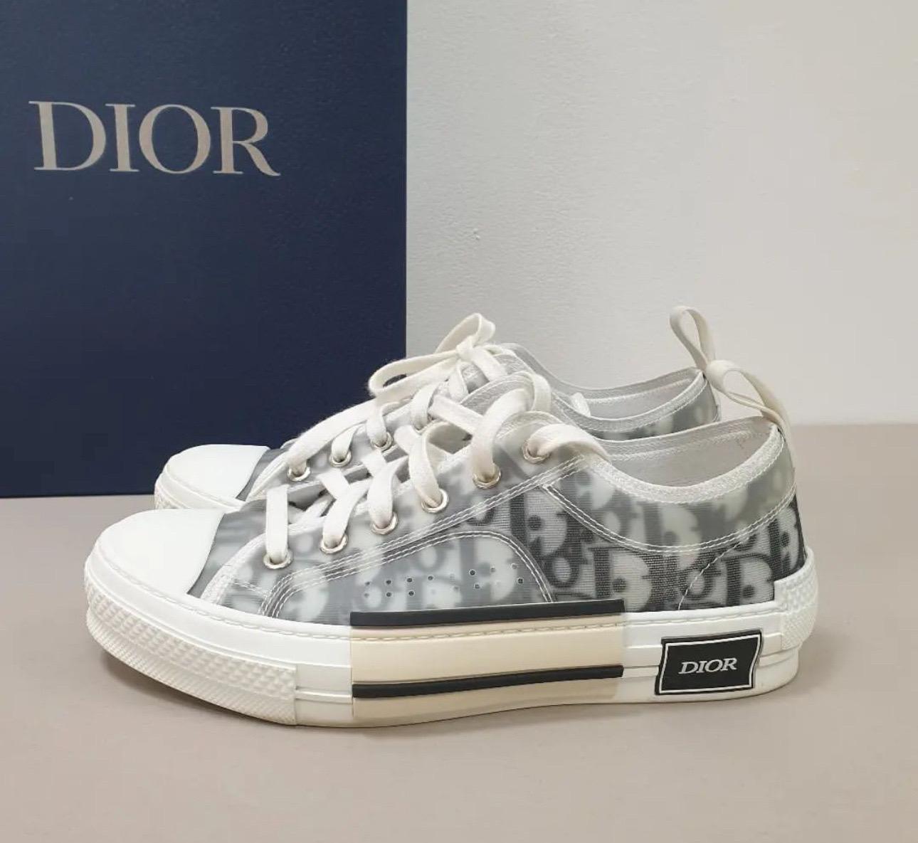 Women's Christian Dior White Oblique Mesh B23 Low Top Sneakers 