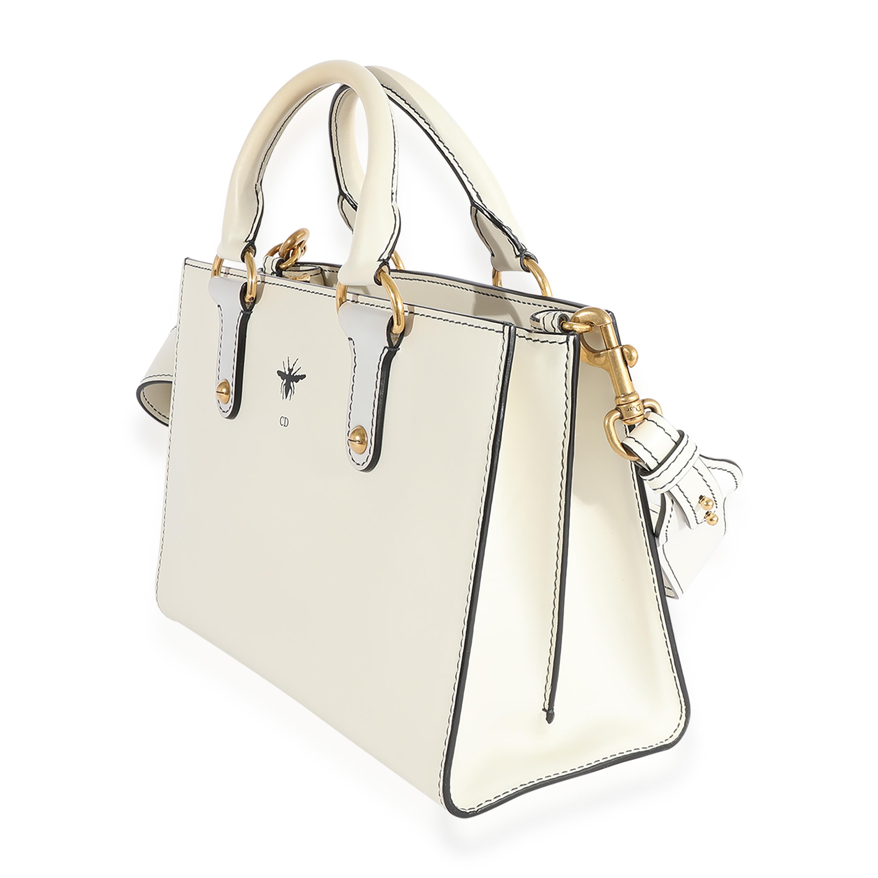 Women's or Men's Christian Dior White Smooth Leather D-Bee Tote For Sale