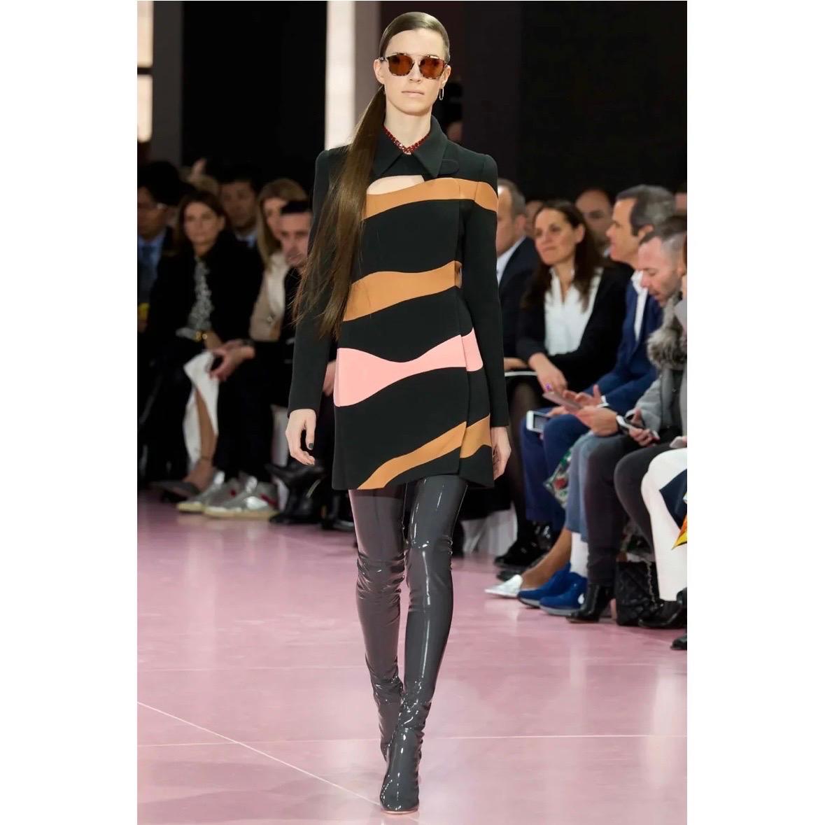 Christian Dior Wool Abstract Stripe Cutout Coat Fall2015 (Raf Simons) For Sale 4