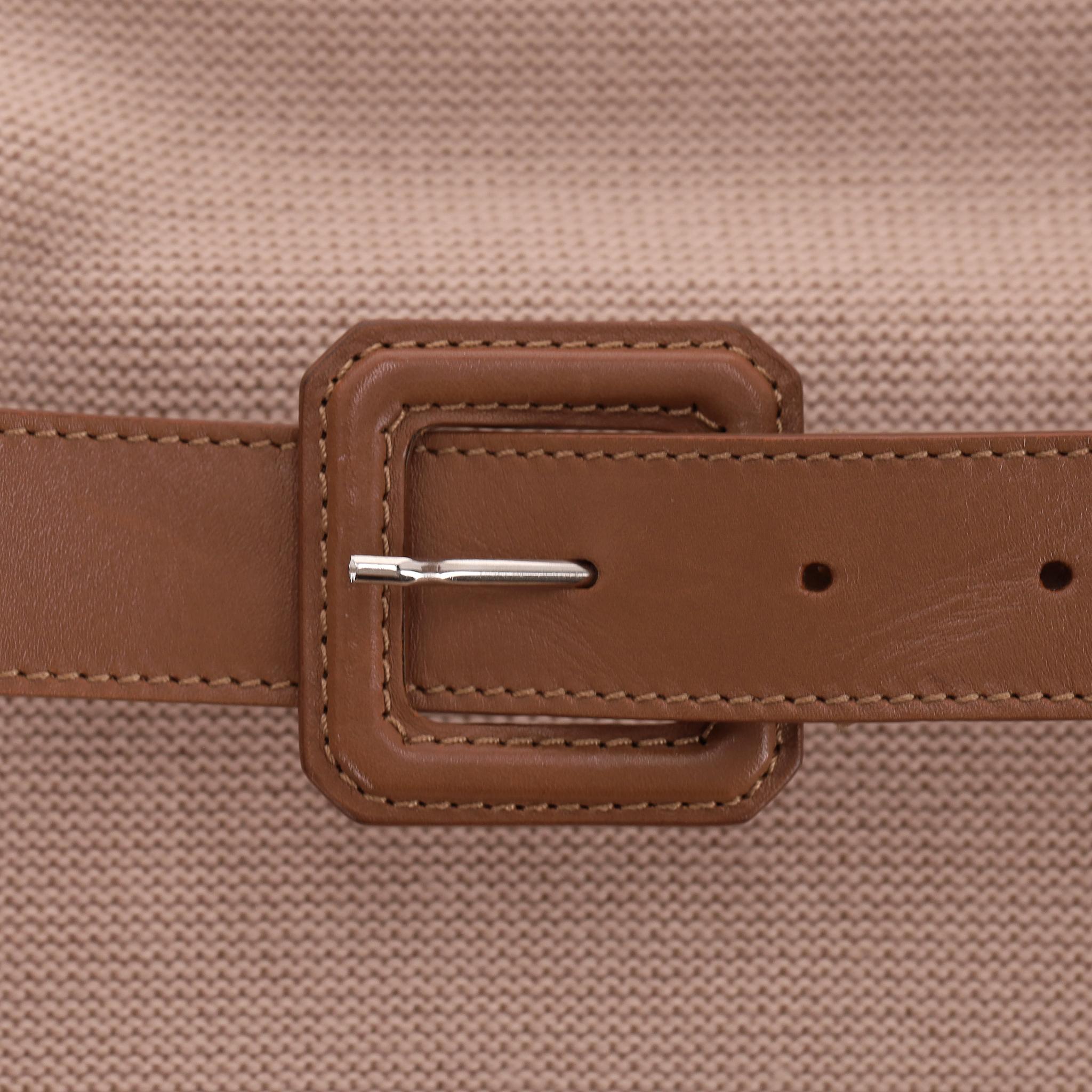 Ensemble Top et Jupe en laine avec ceinture en cuir Christian Dior en vente 2