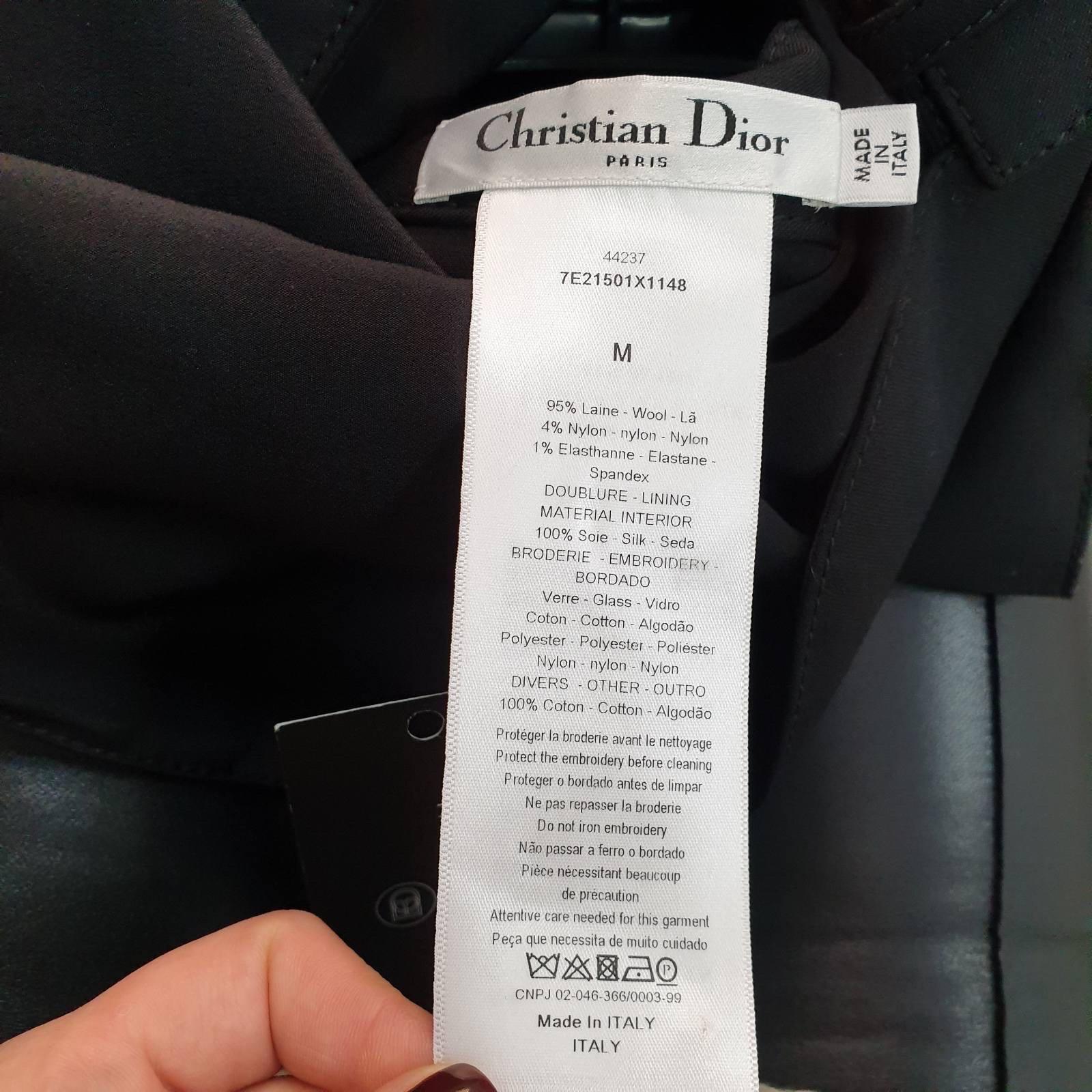 Christian Dior Wollweste aus Wolle im Zustand „Hervorragend“ in Krakow, PL
