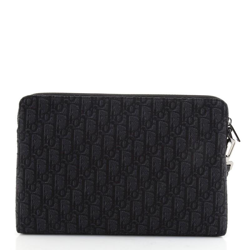 Christian Dior Schräg gefaltete Clutch mit Jacqurd für das Handgelenk im Zustand „Gut“ in NY, NY