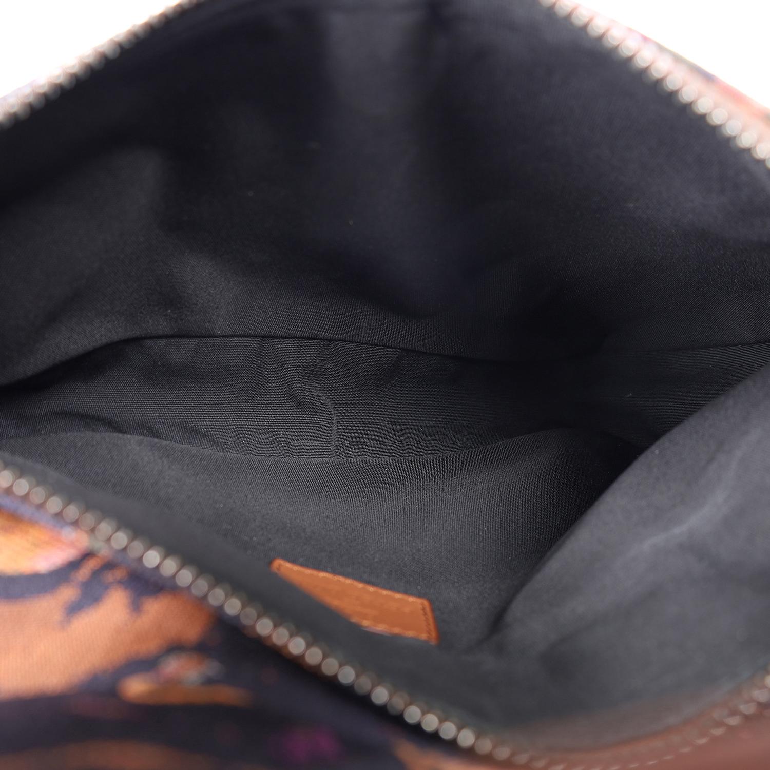CHRISTIAN DIOR X Peter Doig Denim Soft Camouflage Saddle Uomo Crossbody Bag in vendita 7