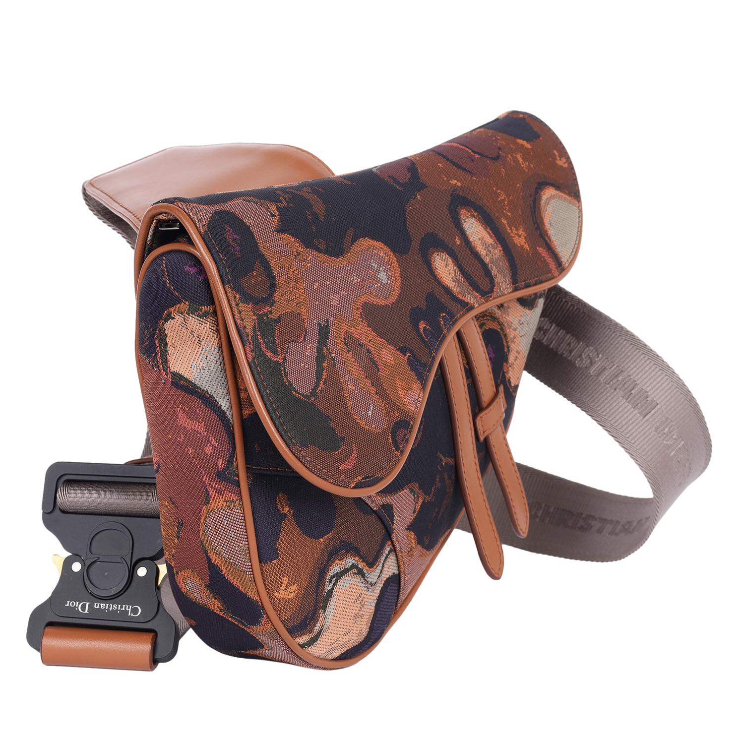 da uomo o donna CHRISTIAN DIOR X Peter Doig Denim Soft Camouflage Saddle Uomo Crossbody Bag in vendita