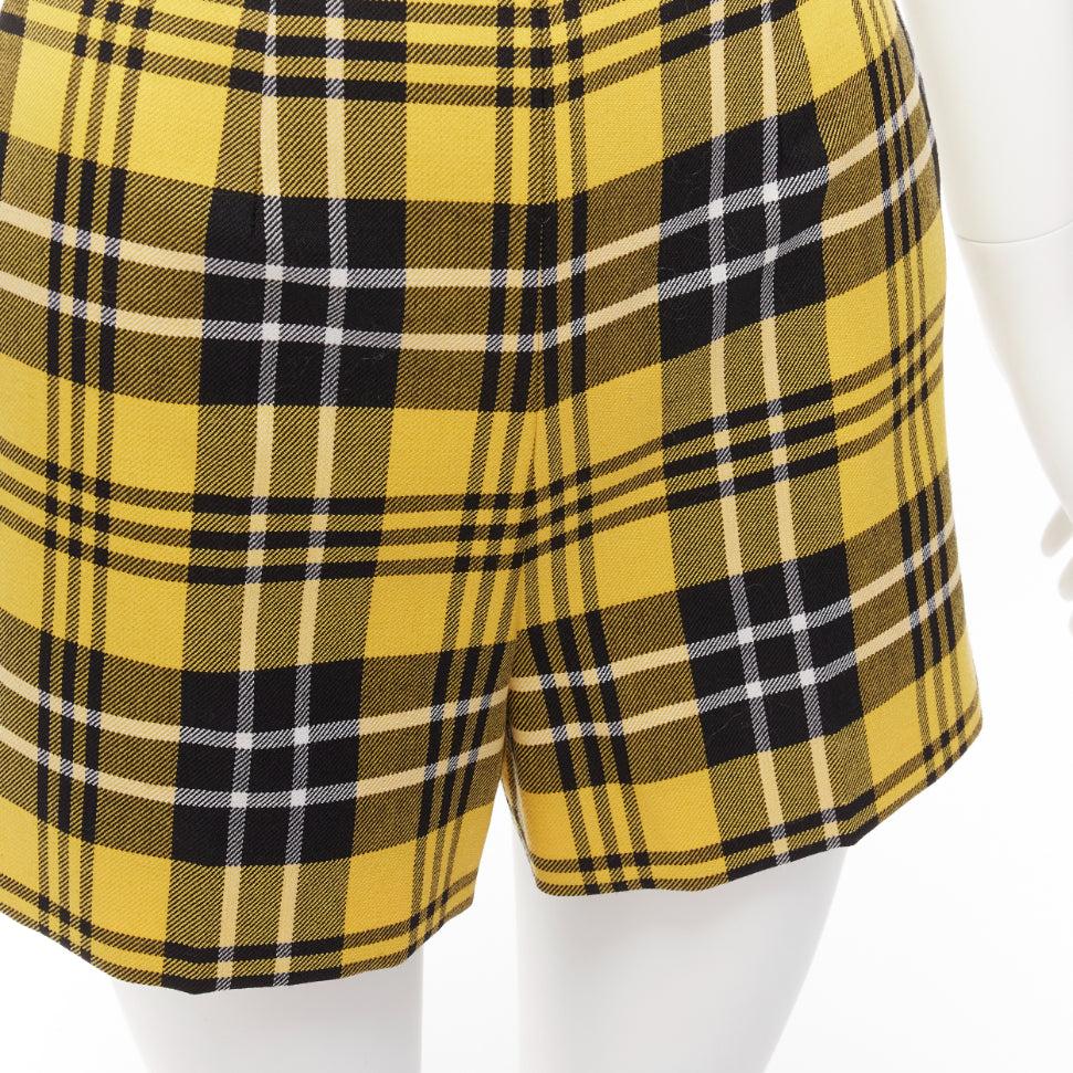CHRISTIAN DIOR yellow plaid virgin wool high waisted wide shorts FR32 XXS
Reference: AAWC/A00881
Brand: Dior
Designer: Maria Grazia Chiuri
Collection: 2022
Material: Virgin Wool
Color: Yellow, Black
Pattern: Checkered
Closure: Zip
Lining: Black