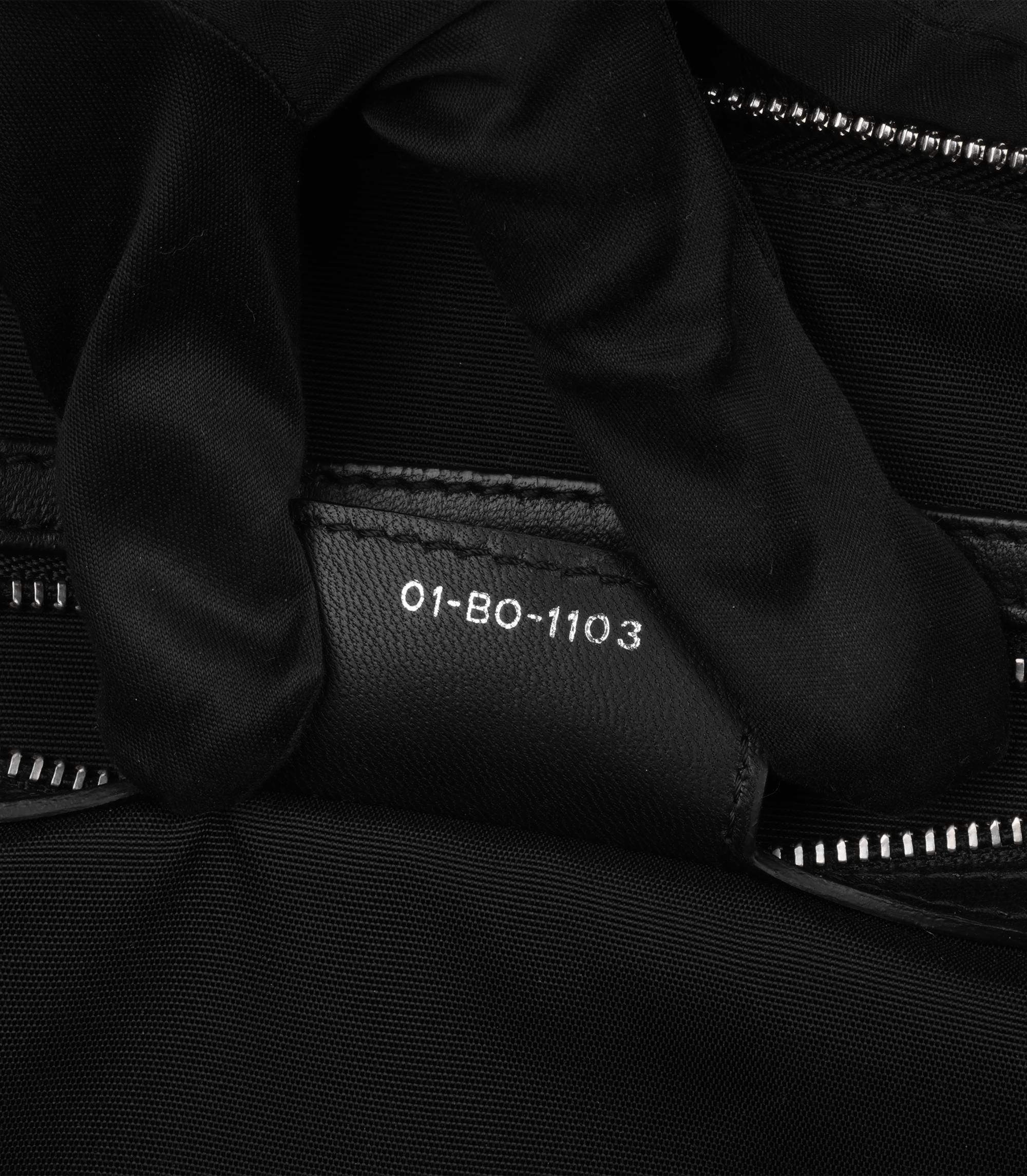 Christian Dior	Schwarz Cannage Gestepptes Lammleder Großes Weiches Lady Dior Tote im Angebot 5