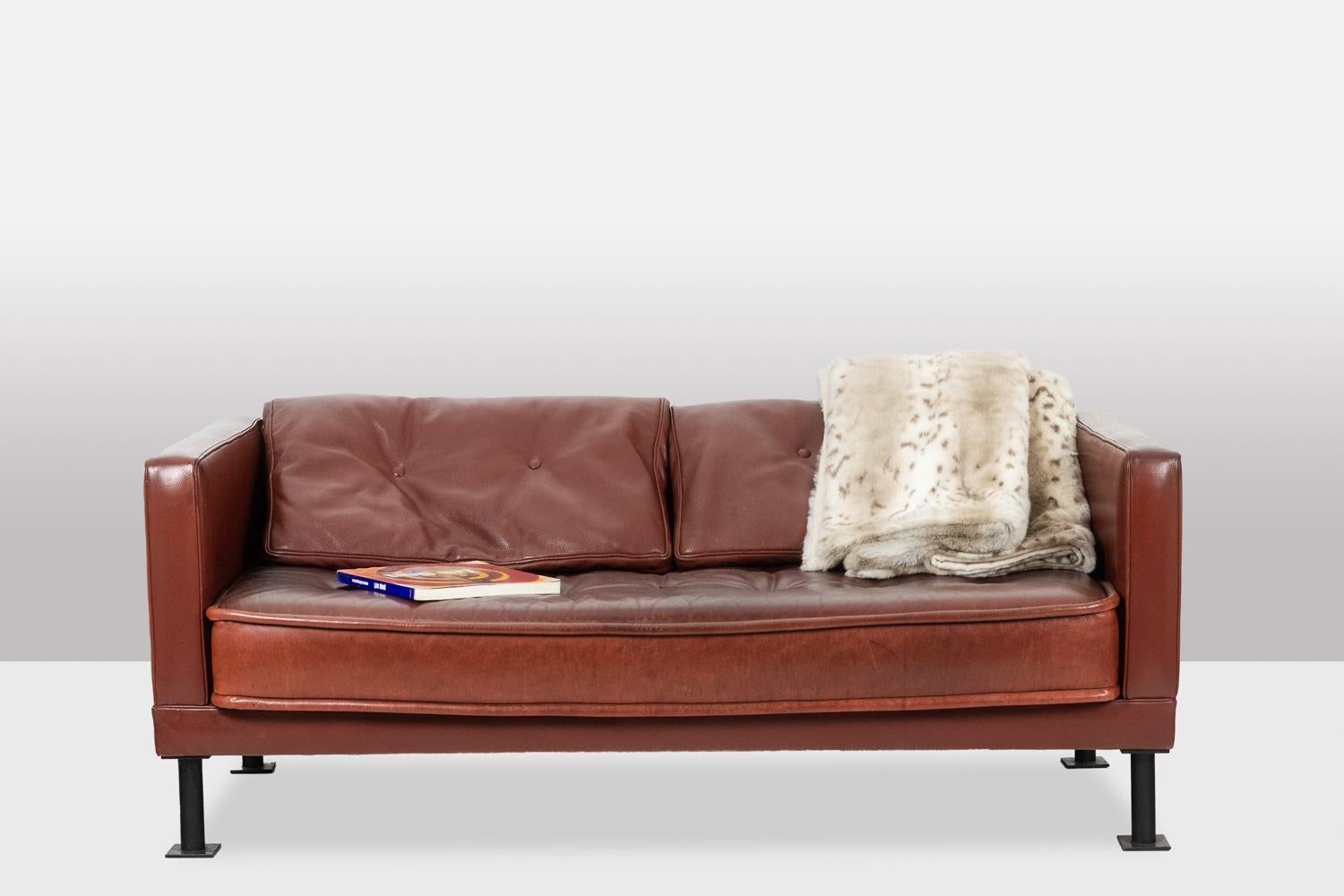 Leather Christian Duc, Sofa model “Orwell”. Year 1983. For Sale
