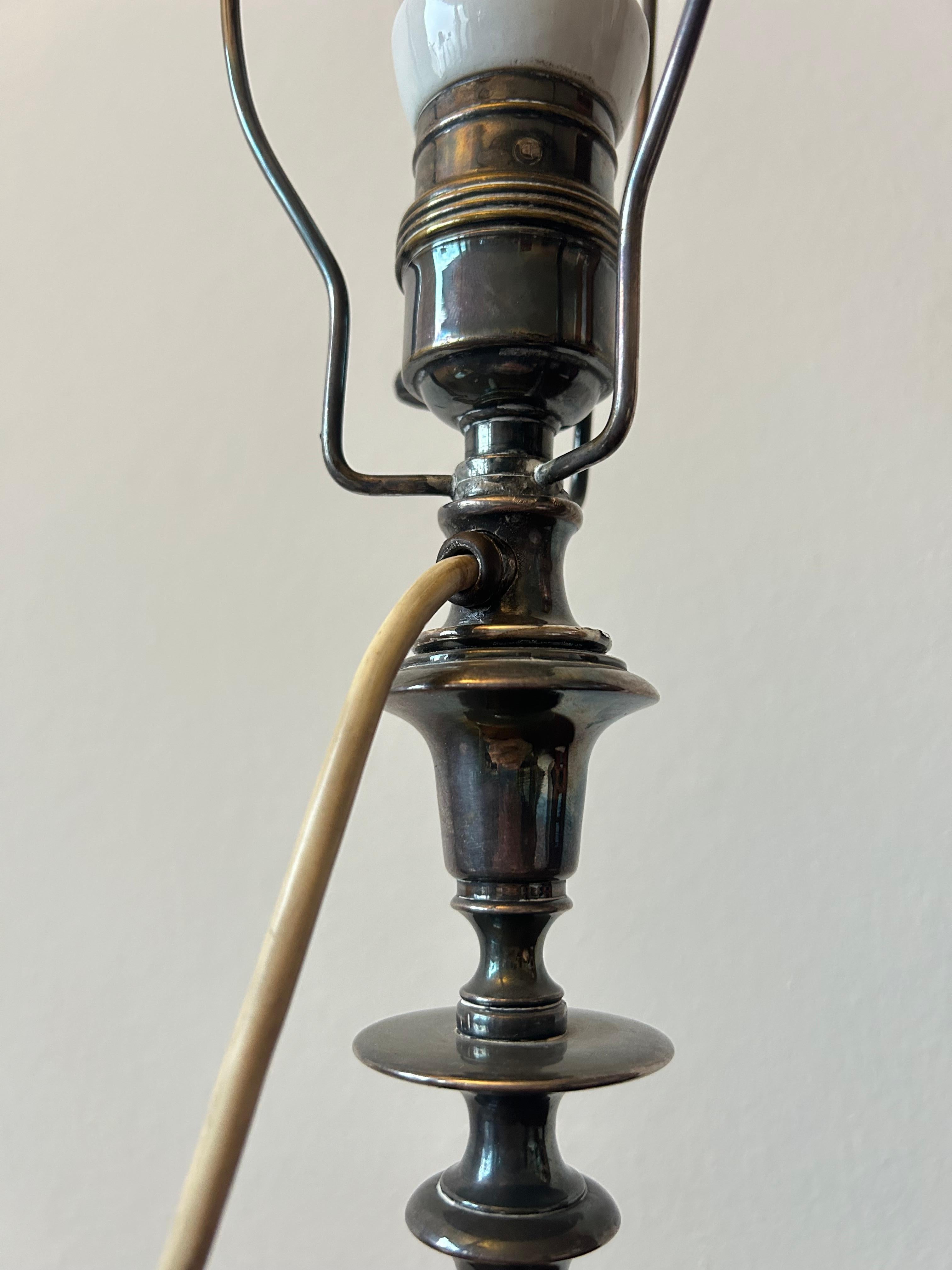 Christian Gottlieb Vilhelm Bissen Antique Silver Plated Table Lamp Pompeii Style In Good Condition For Sale In Valby, 84