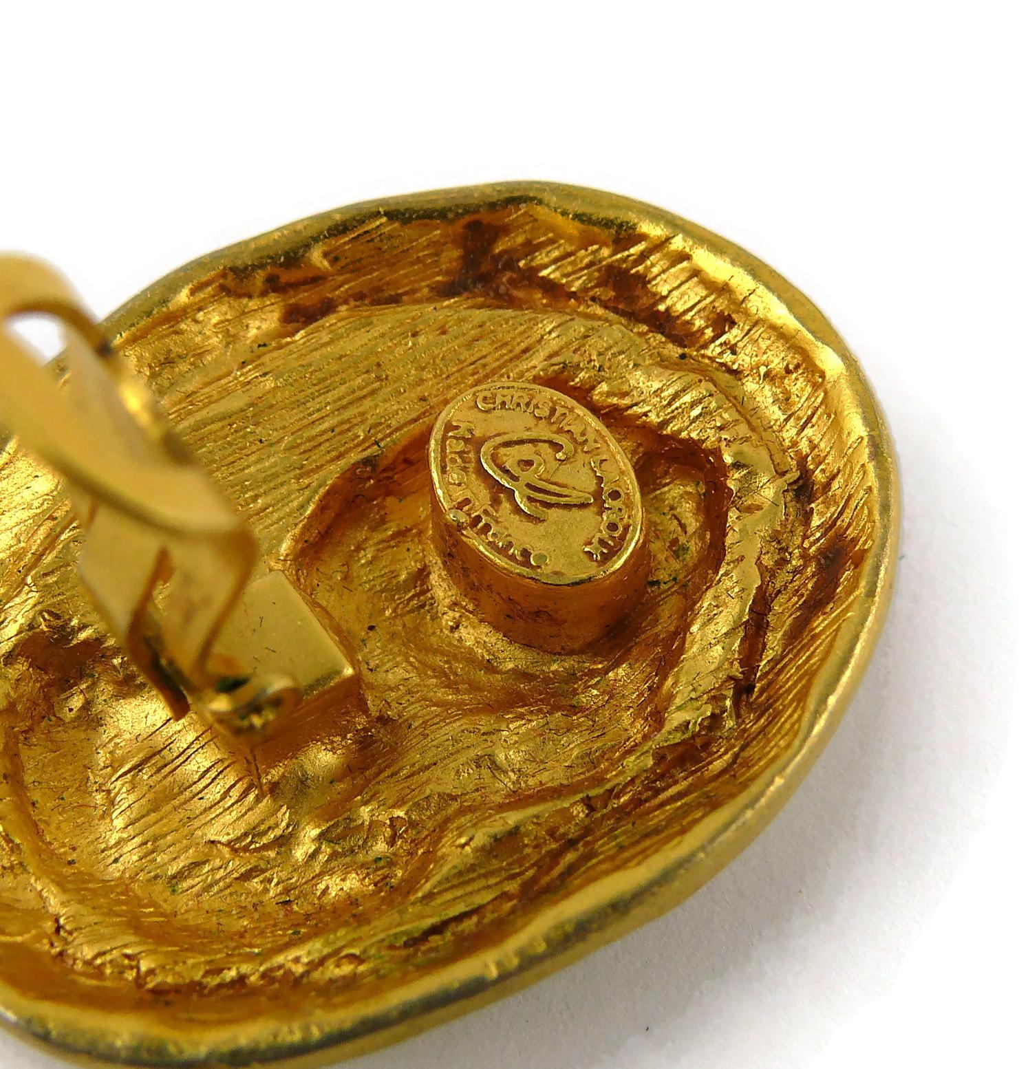 Christian Lacoix Vintage Gold Toned Greek Roman Cameo Clip-On Earrings 5