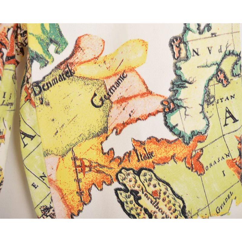 De las mujeres Christian Lacroix Vaqueros de cintura alta con estampado de mapas de los años 90 en venta