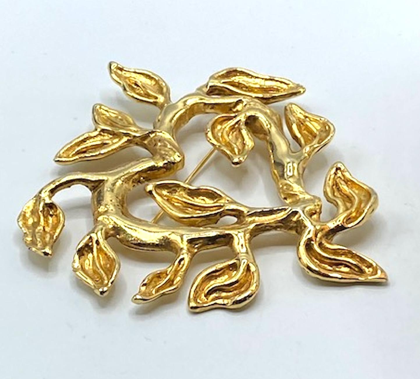 Christian Lacroix 1990s Iconic Heart of Vines & Leaves Gold Pin 4