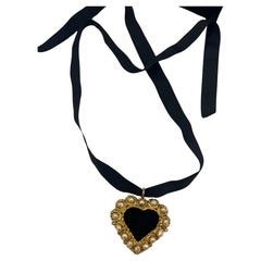 Christian Lacroix 1994 heart necklace choker